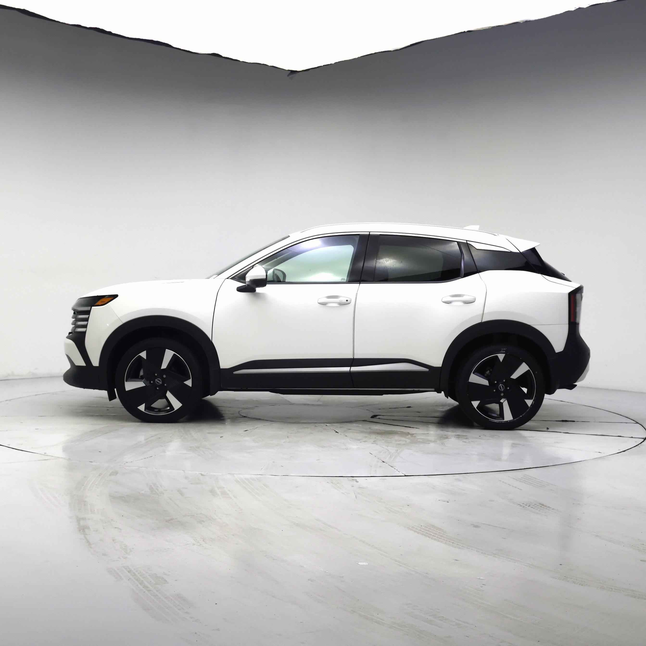 Thumbnail: 2025 Nissan Kicks - 3