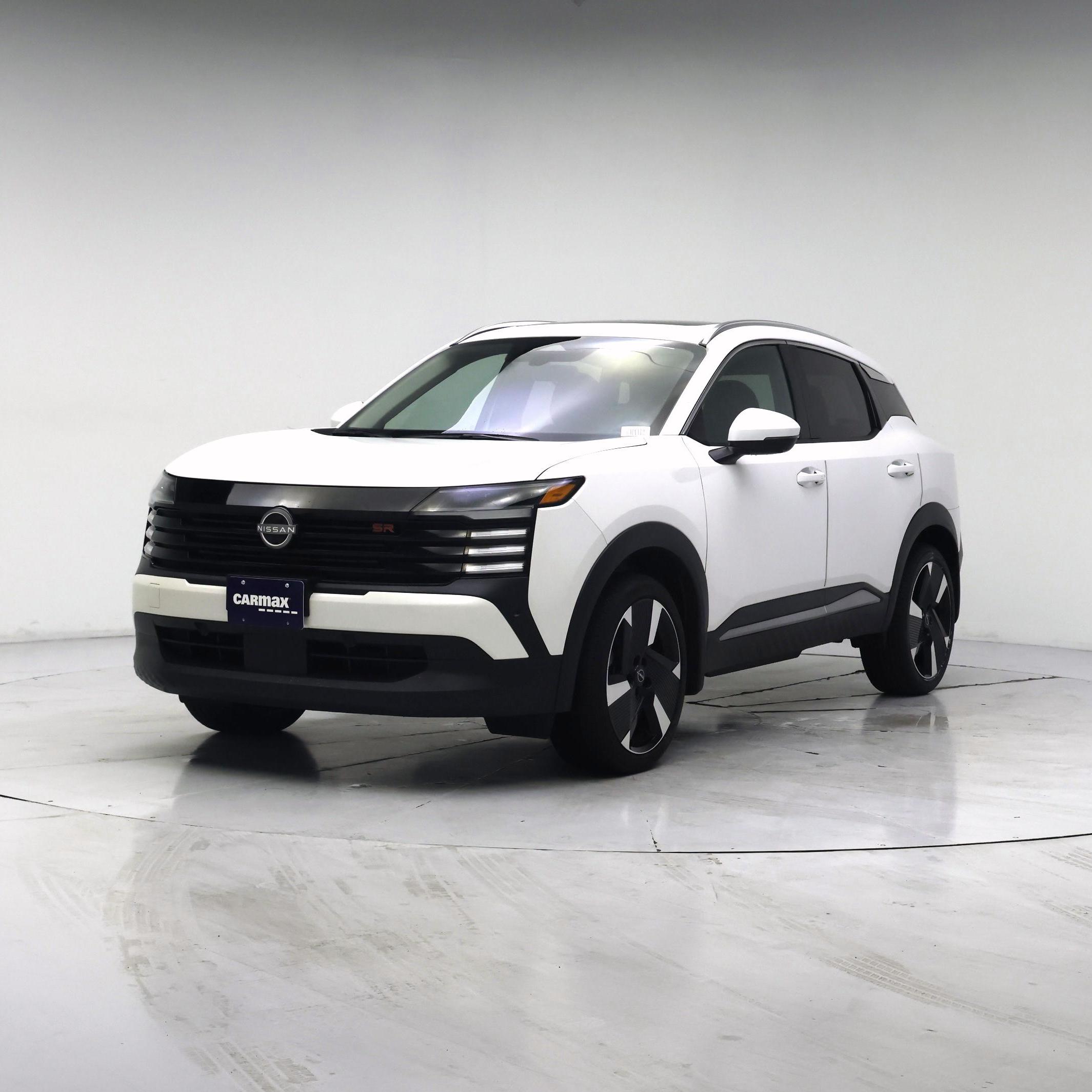 Thumbnail: 2025 Nissan Kicks - 4