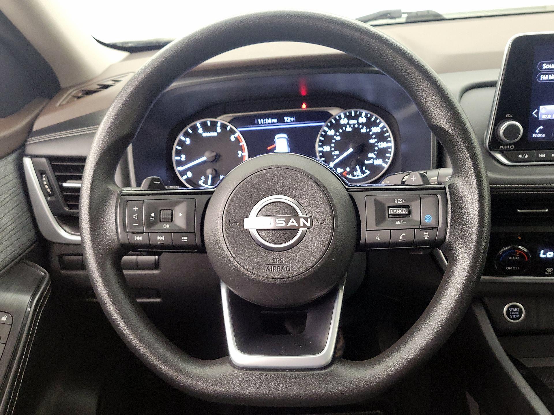 Thumbnail: 2023 Nissan Rogue - 10