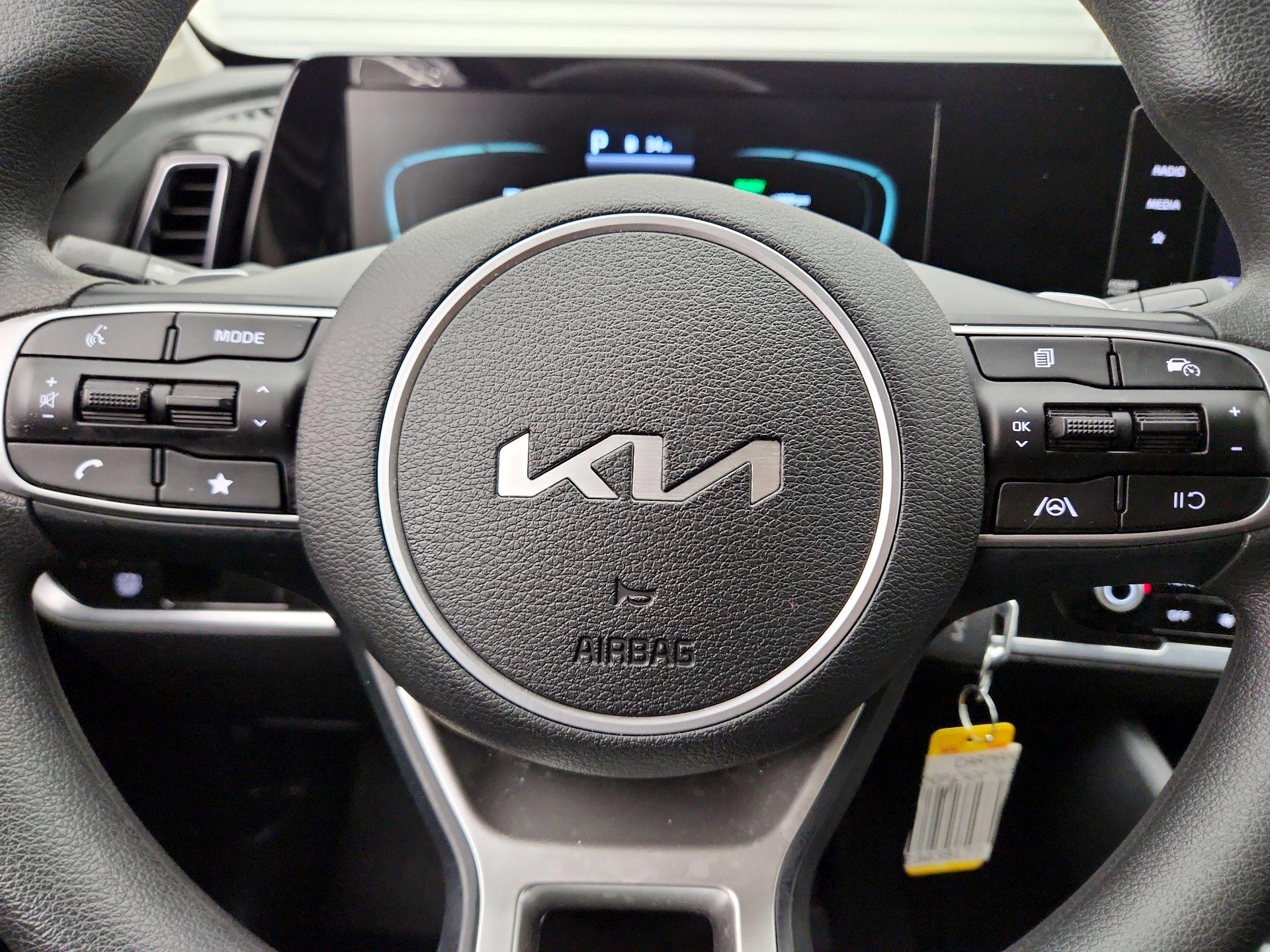 Thumbnail: 2023 Kia Sportage - 10