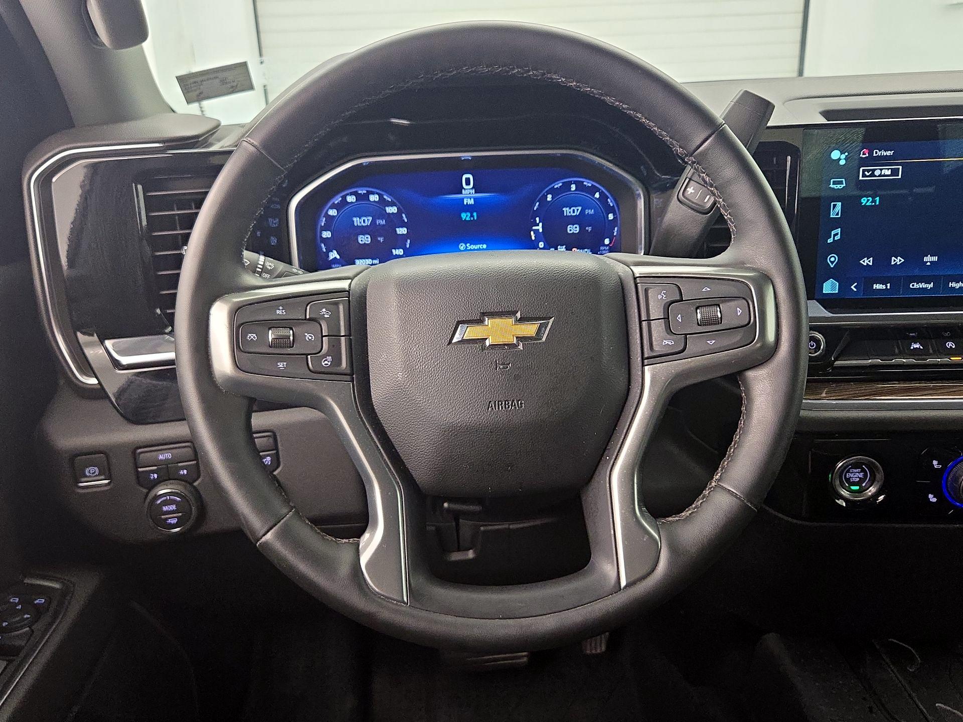 Thumbnail: 2023 Chevrolet Silverado 1500 - 10