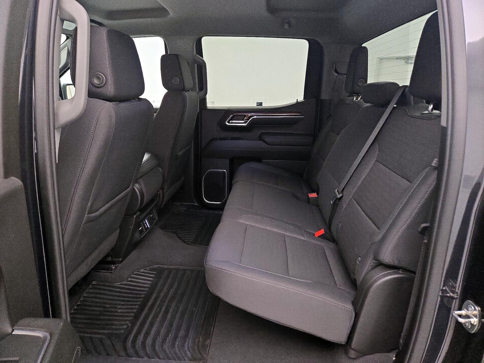 2024 Chevrolet Silverado 1500 LT - Photo 21