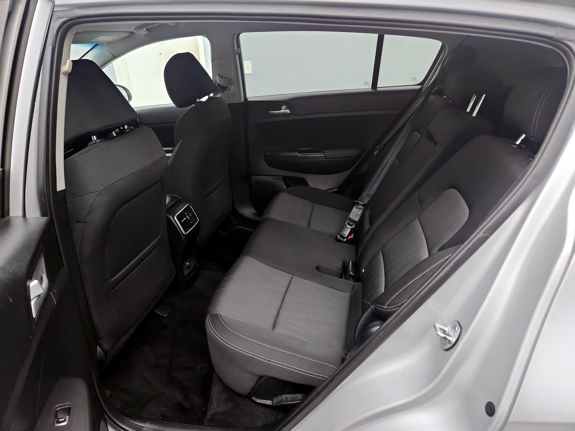 Thumbnail: 2021 Kia Sportage - 19