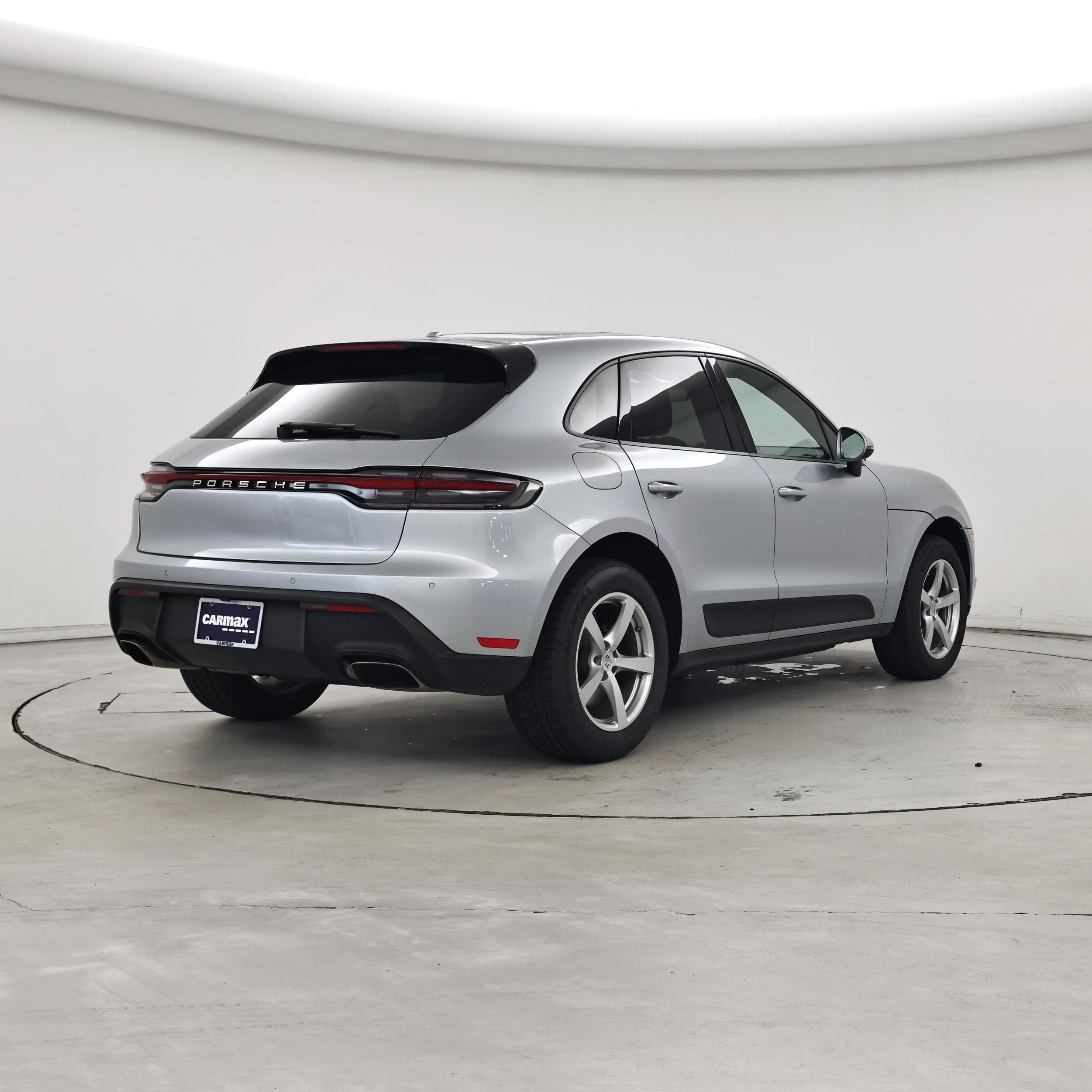 Thumbnail: 2020 Porsche Macan - 8