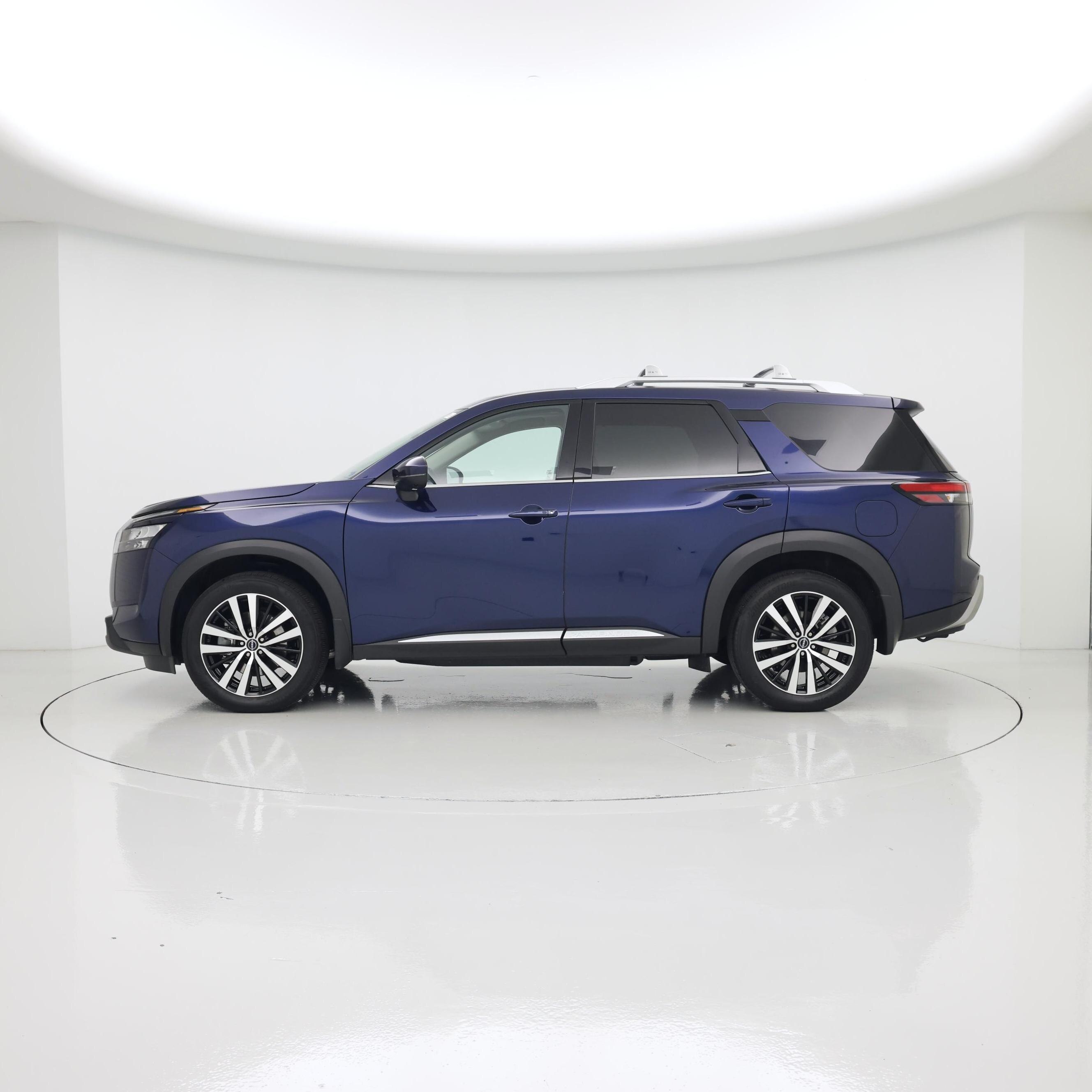 Thumbnail: 2025 Nissan Pathfinder - 3