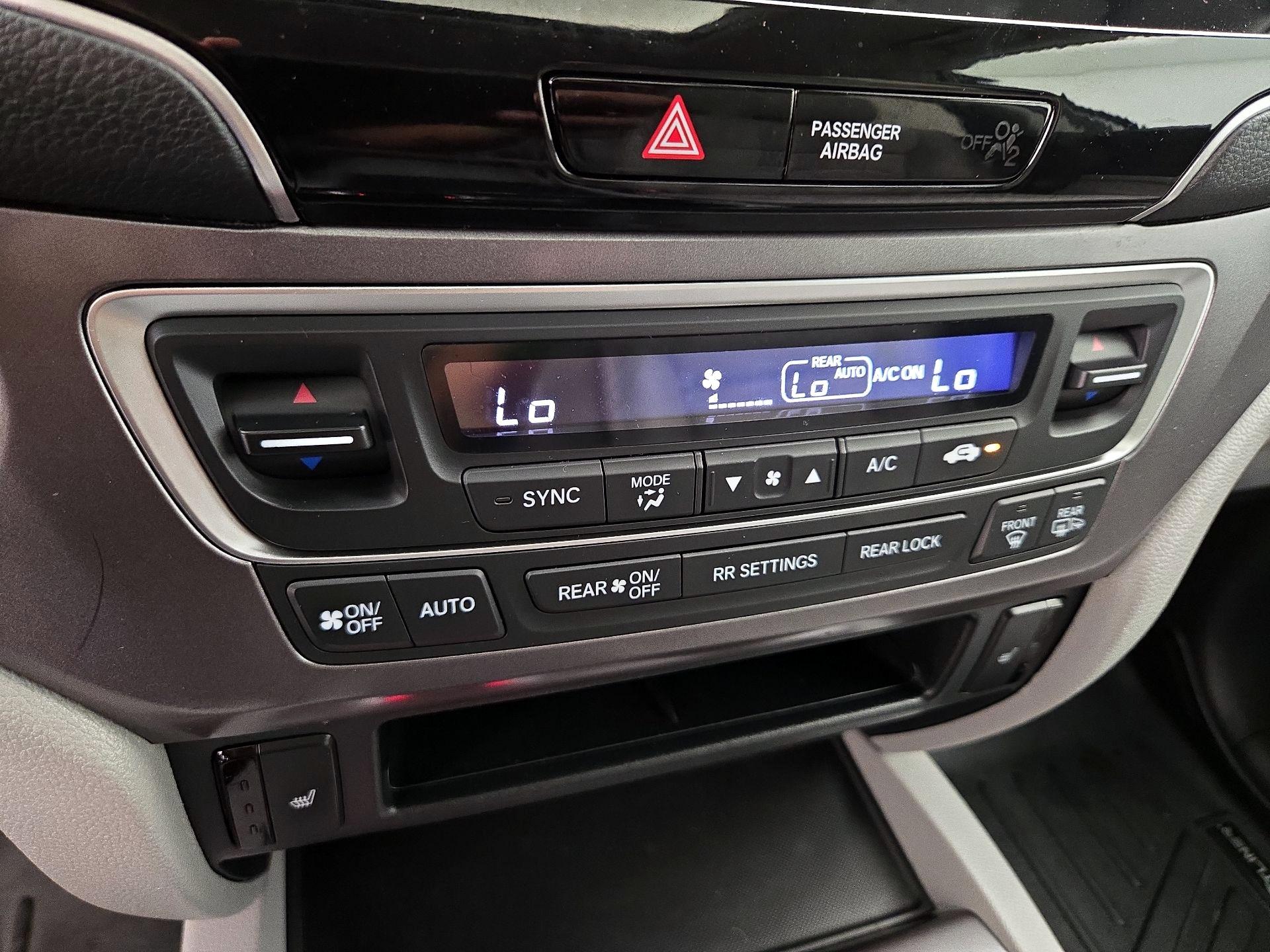 Thumbnail: 2021 Honda Pilot - 16