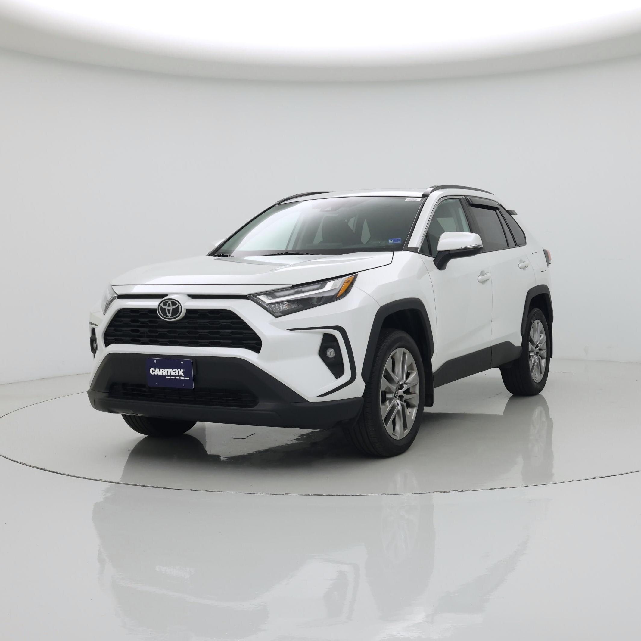 Thumbnail: 2023 Toyota RAV4 - 4