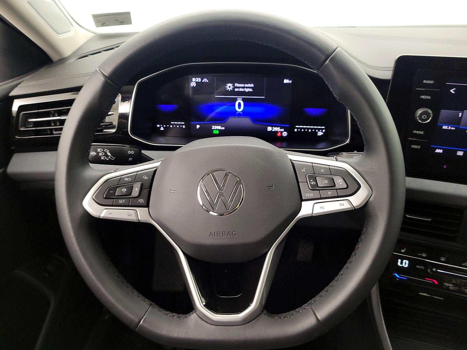 Thumbnail: 2025 Volkswagen Jetta - 10