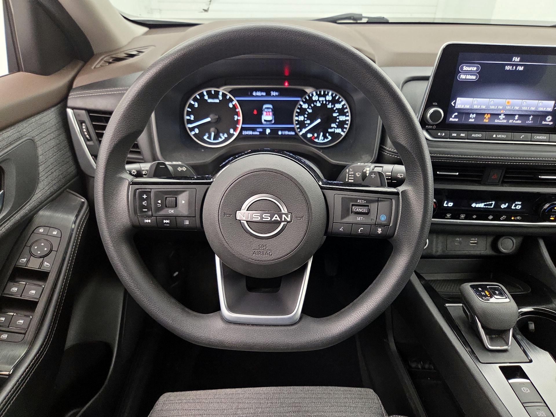 Thumbnail: 2023 Nissan Rogue - 10