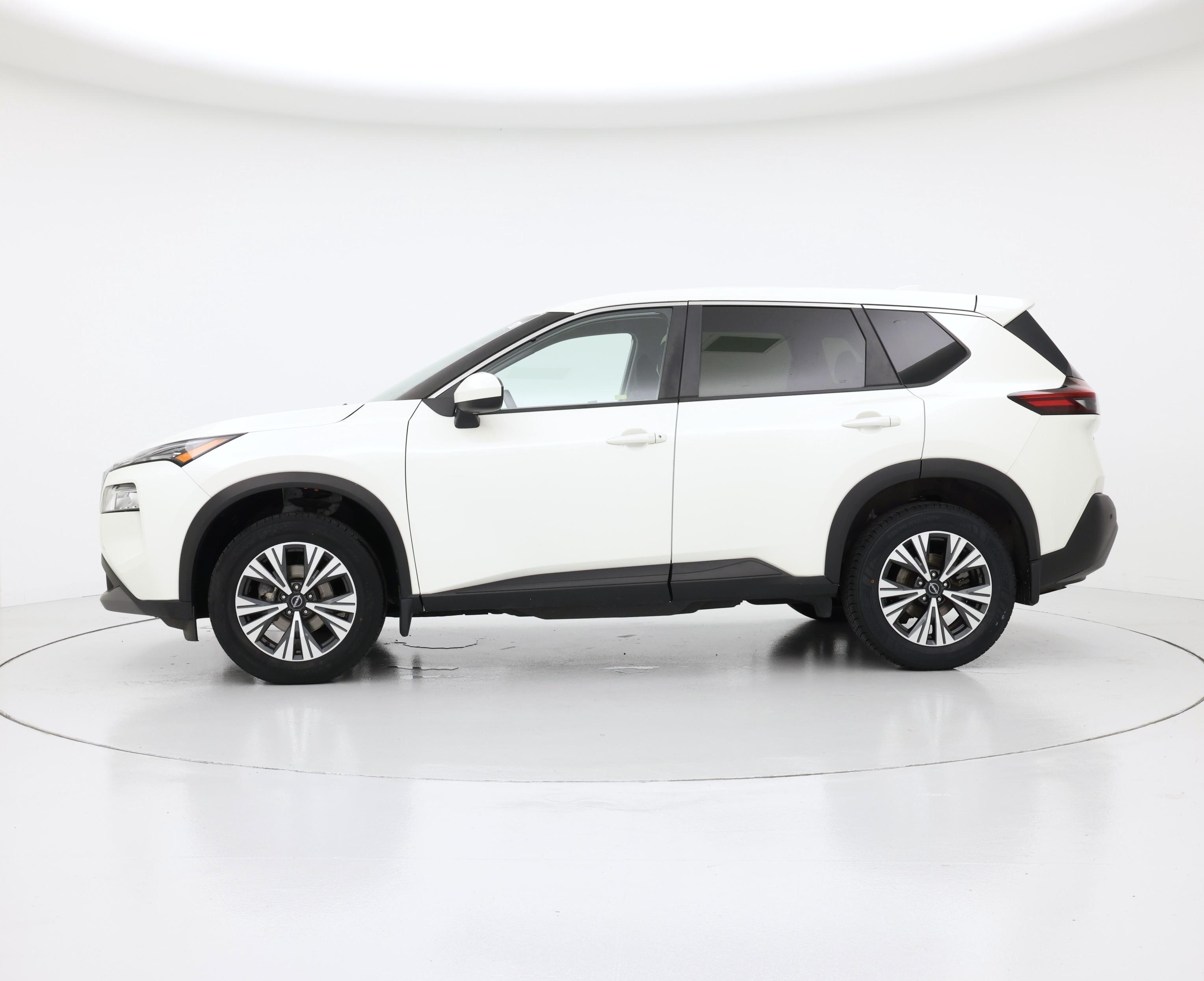 Thumbnail: 2023 Nissan Rogue - 3
