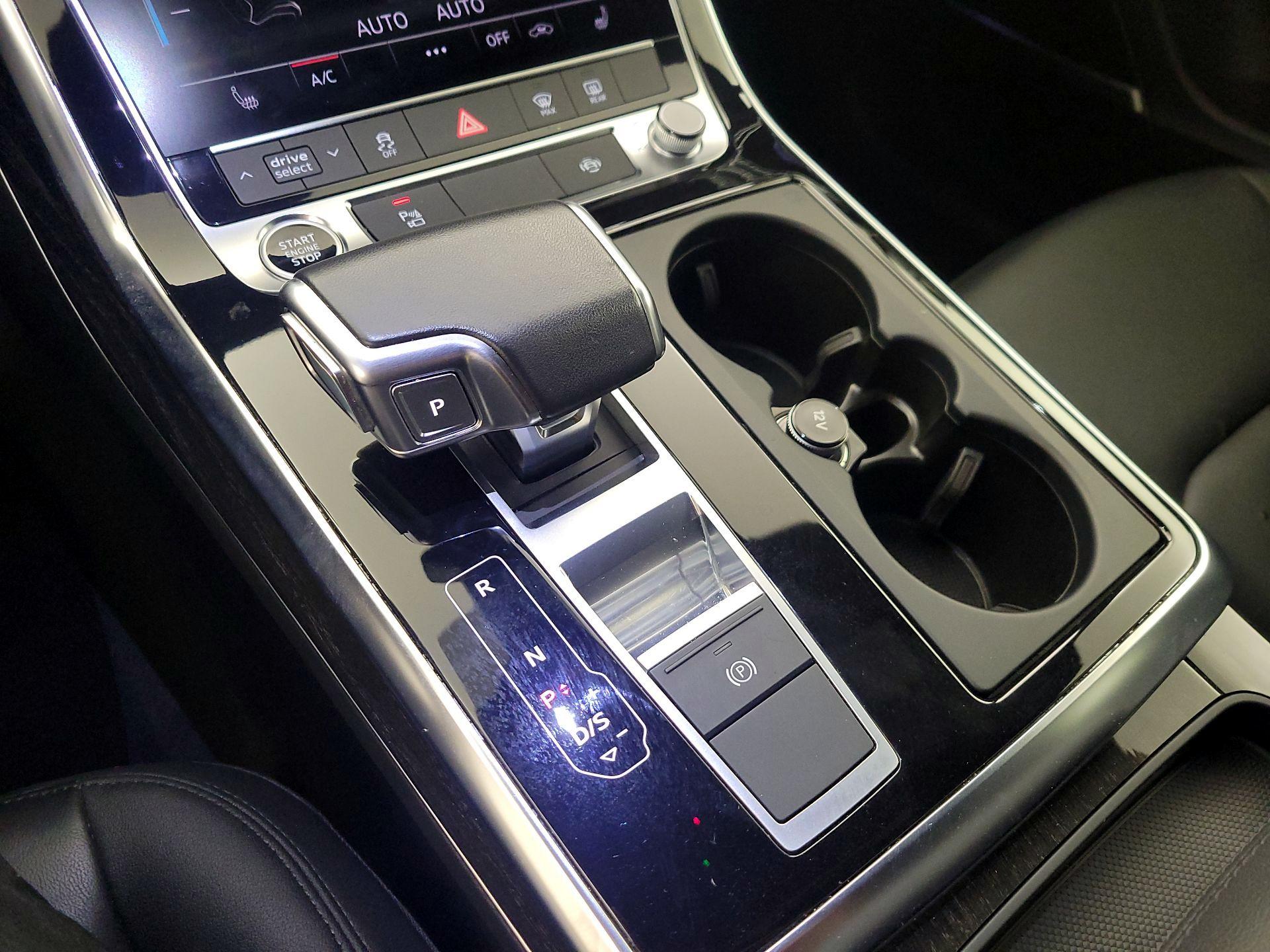Thumbnail: 2022 Audi Q7 - 18