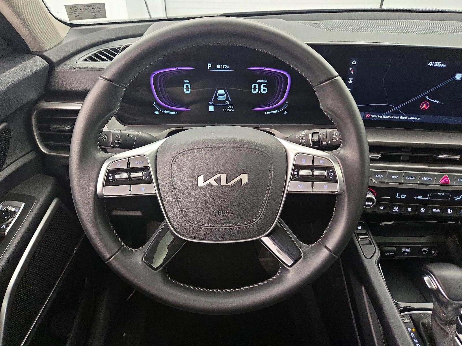 2023 Kia Telluride S - Photo 11
