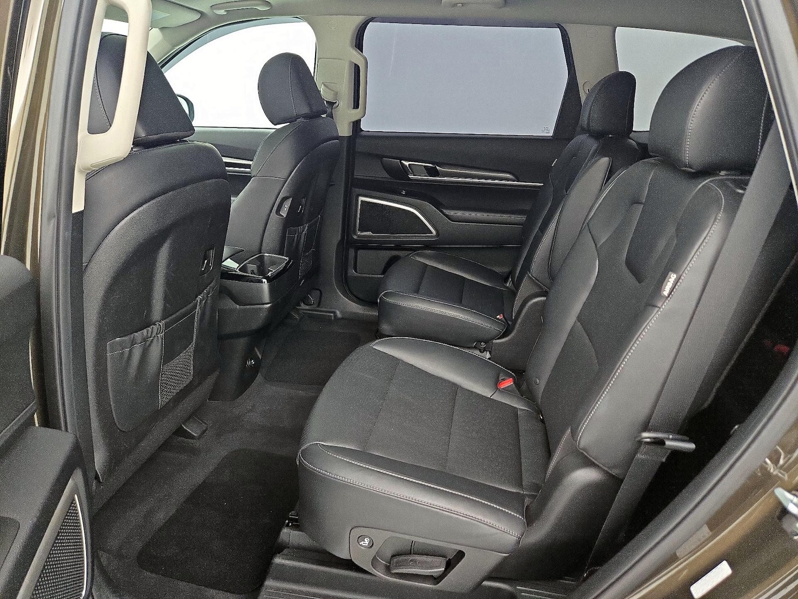 2023 Kia Telluride S - Photo 22