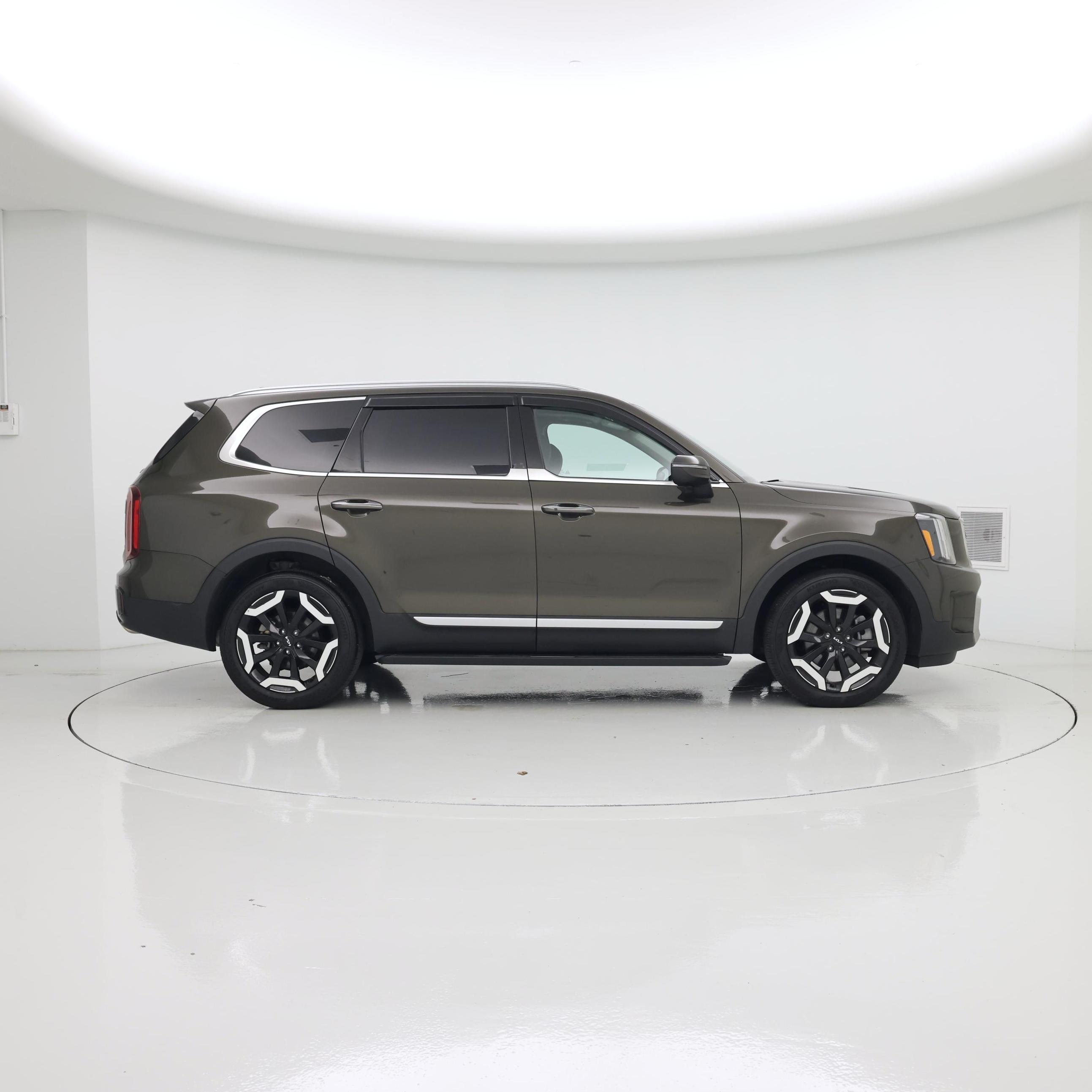 Thumbnail: 2023 Kia Telluride - 7