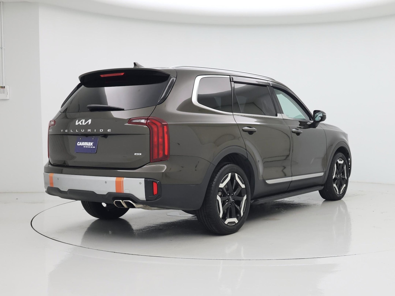 2023 Kia Telluride S - Photo 9
