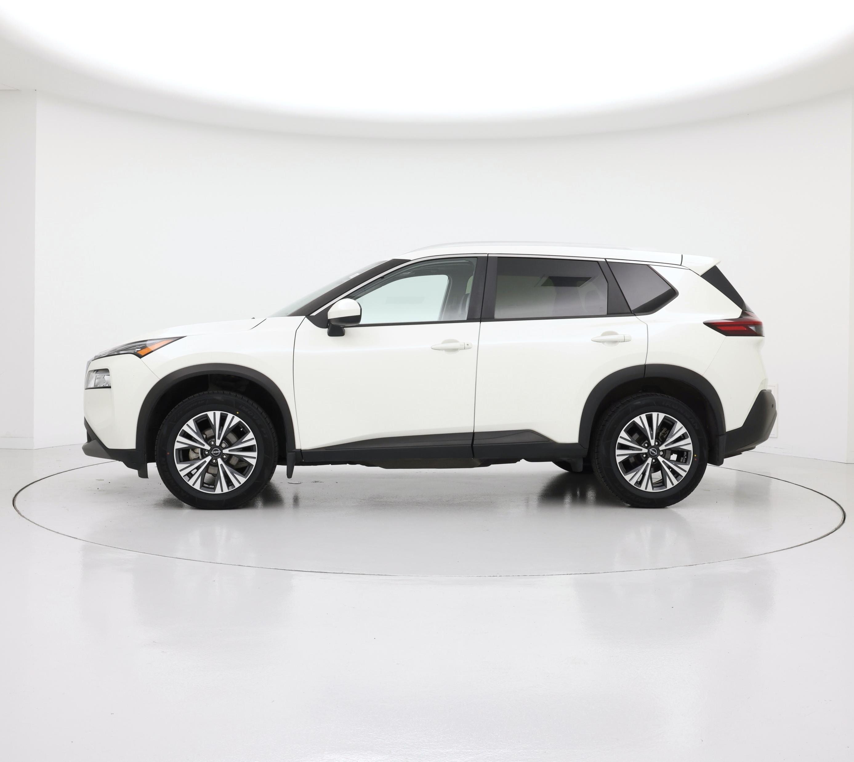 Thumbnail: 2023 Nissan Rogue - 3