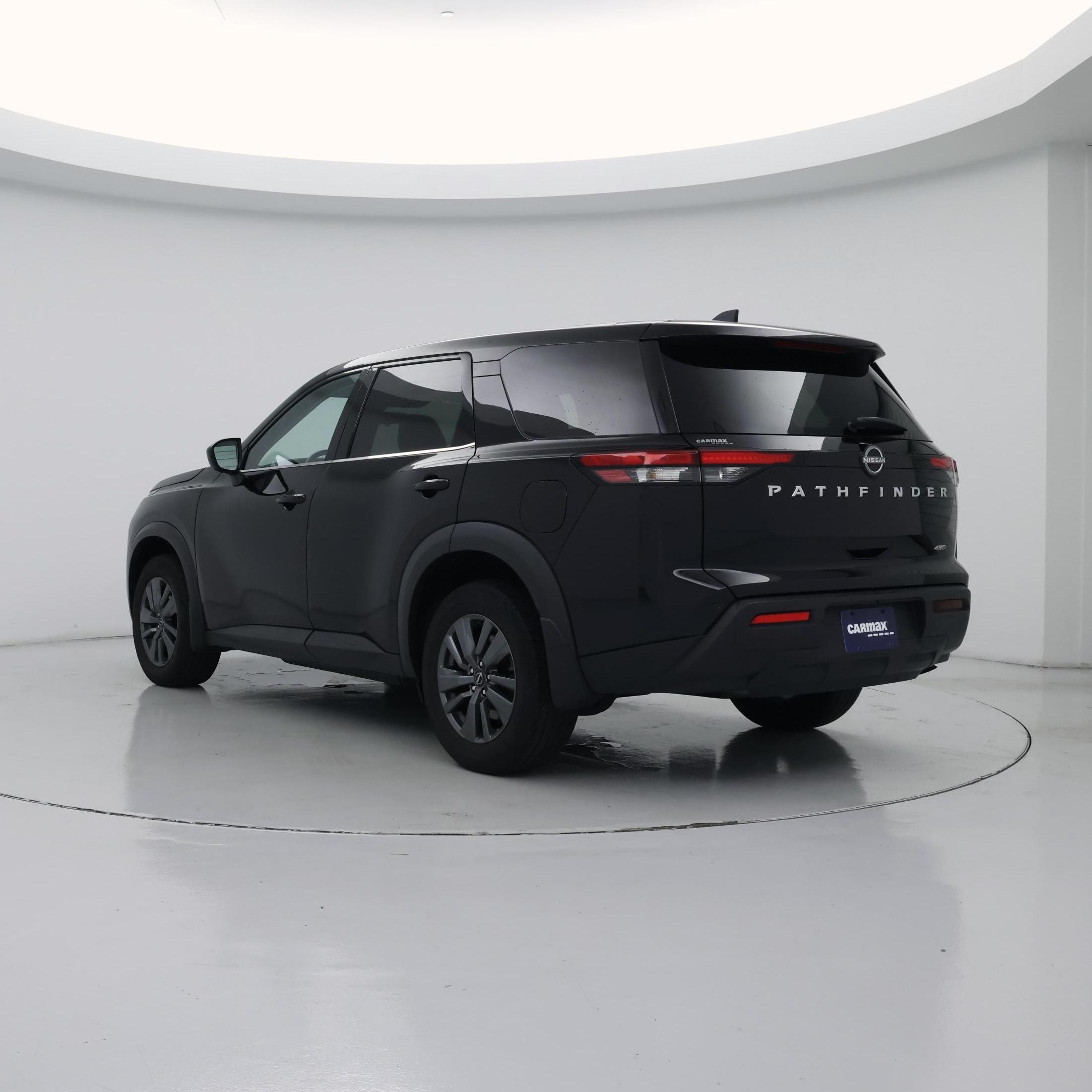 Thumbnail: 2023 Nissan Pathfinder - 2