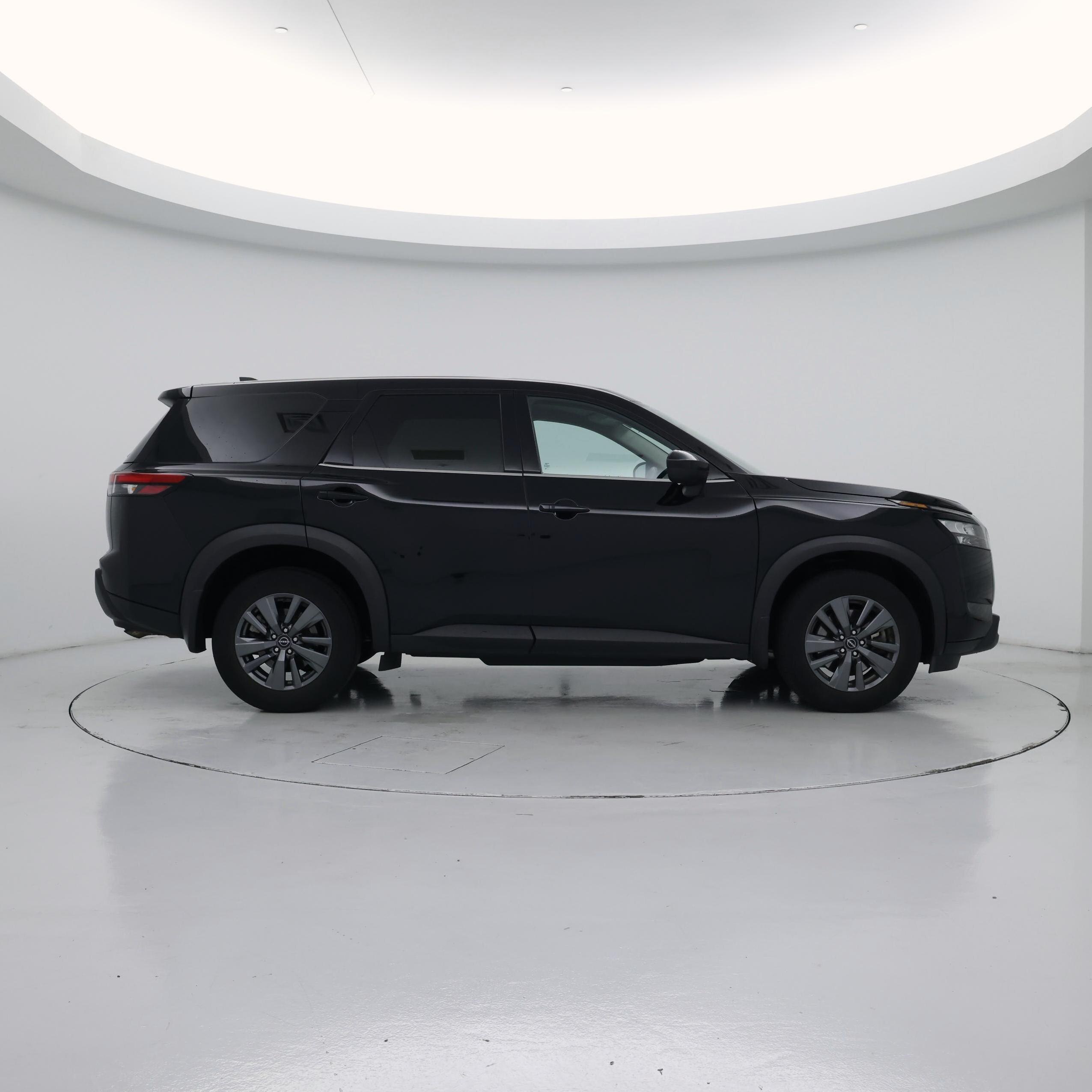 Thumbnail: 2023 Nissan Pathfinder - 7