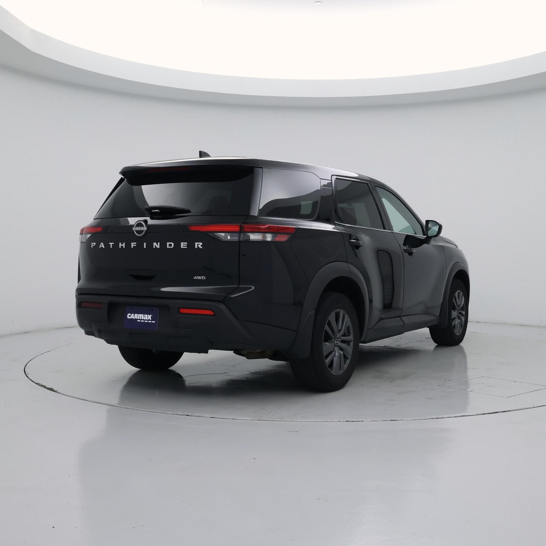 Thumbnail: 2023 Nissan Pathfinder - 8