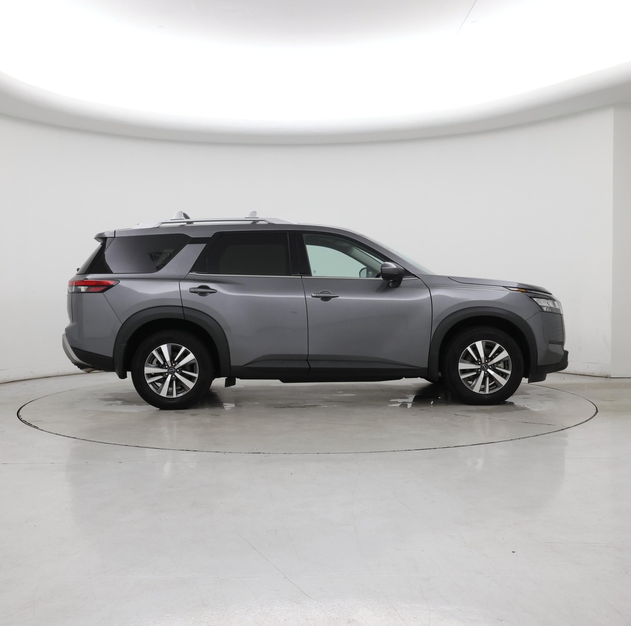 Thumbnail: 2024 Nissan Pathfinder - 7