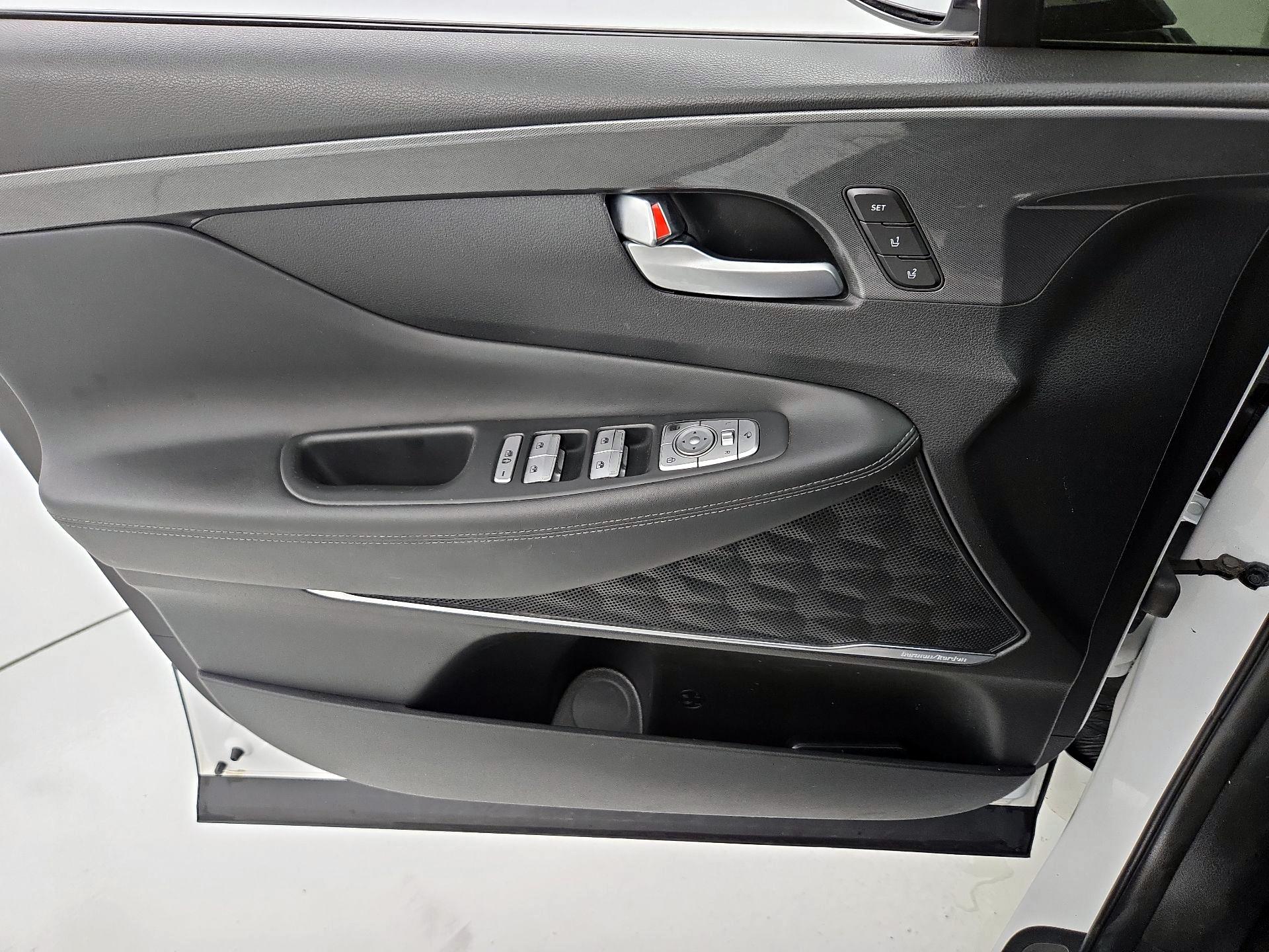 Thumbnail: 2023 Hyundai Santa Fe - 12