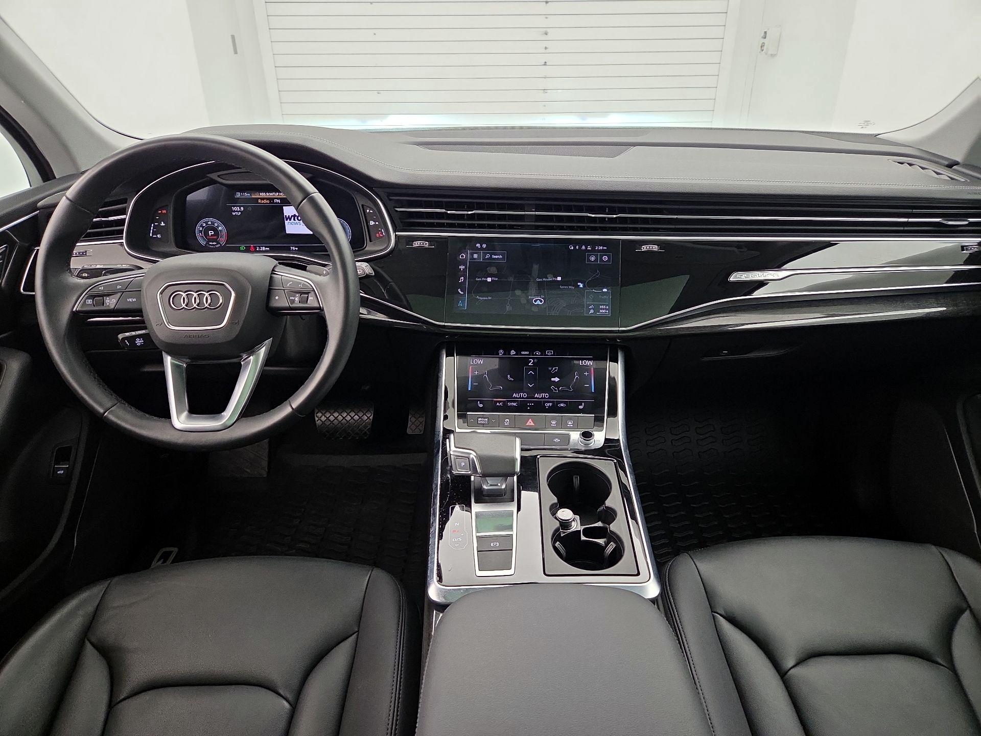Thumbnail: 2023 Audi Q7 - 9