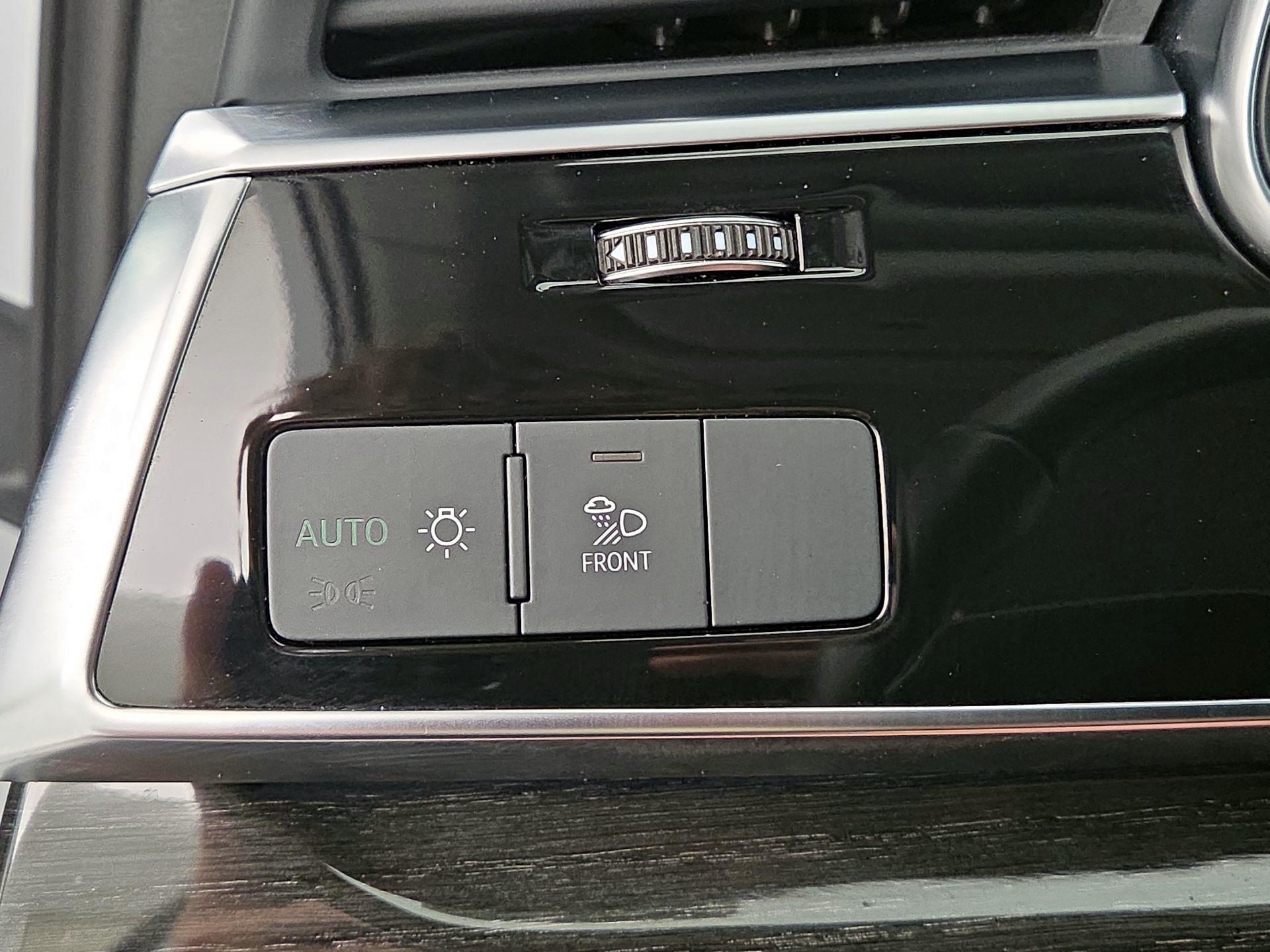 Thumbnail: 2023 Audi Q7 - 13