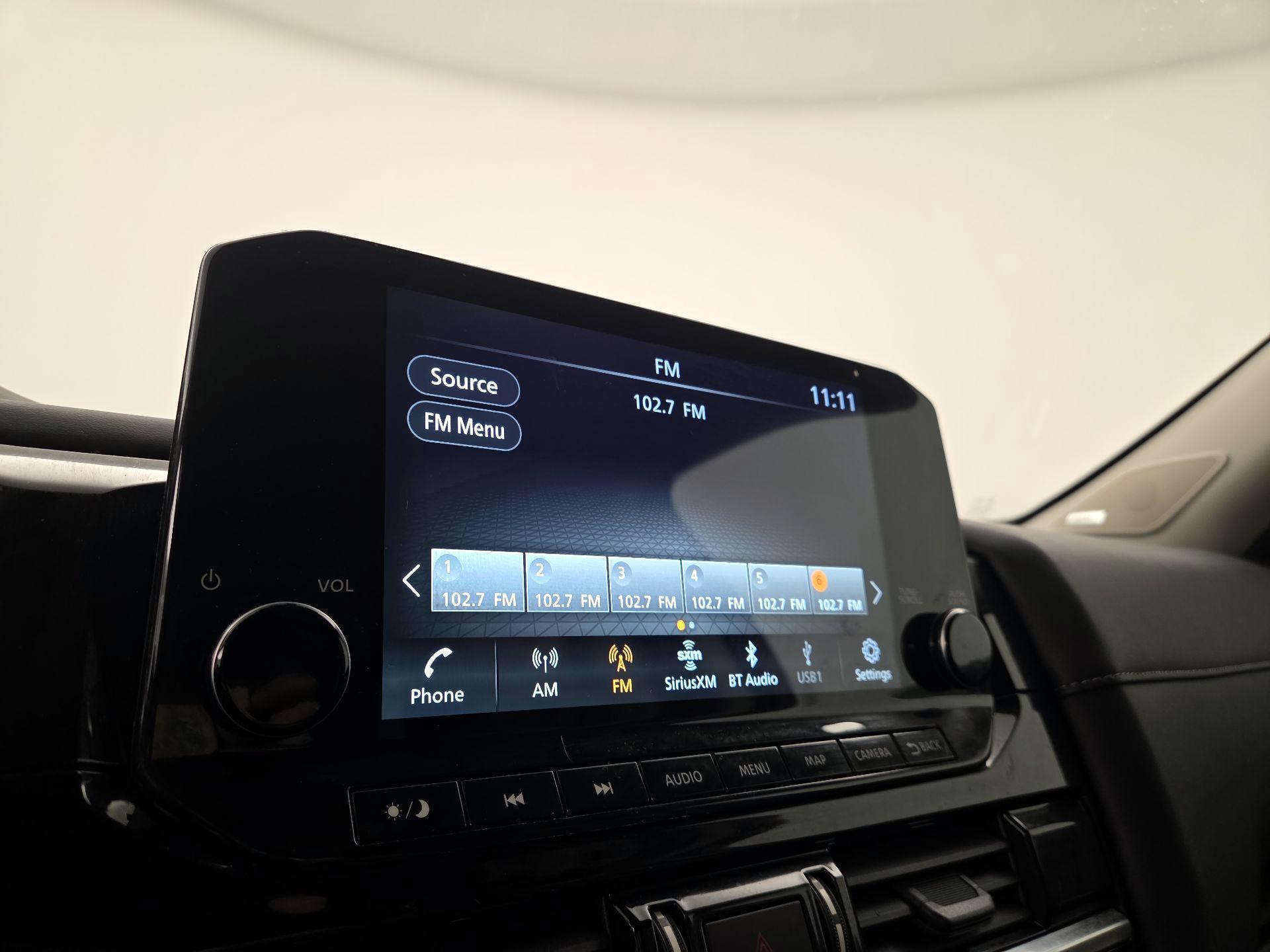 Thumbnail: 2023 Nissan Pathfinder - 16