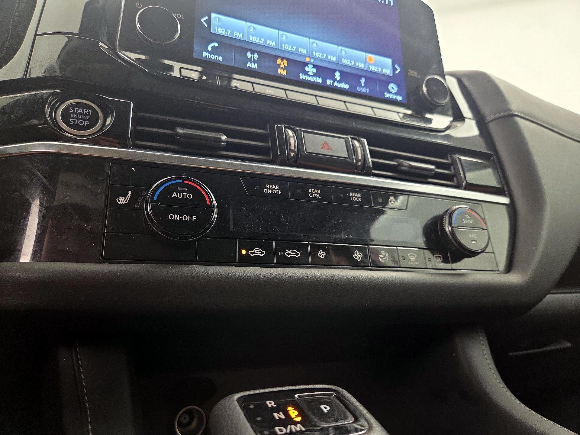 Thumbnail: 2023 Nissan Pathfinder - 17