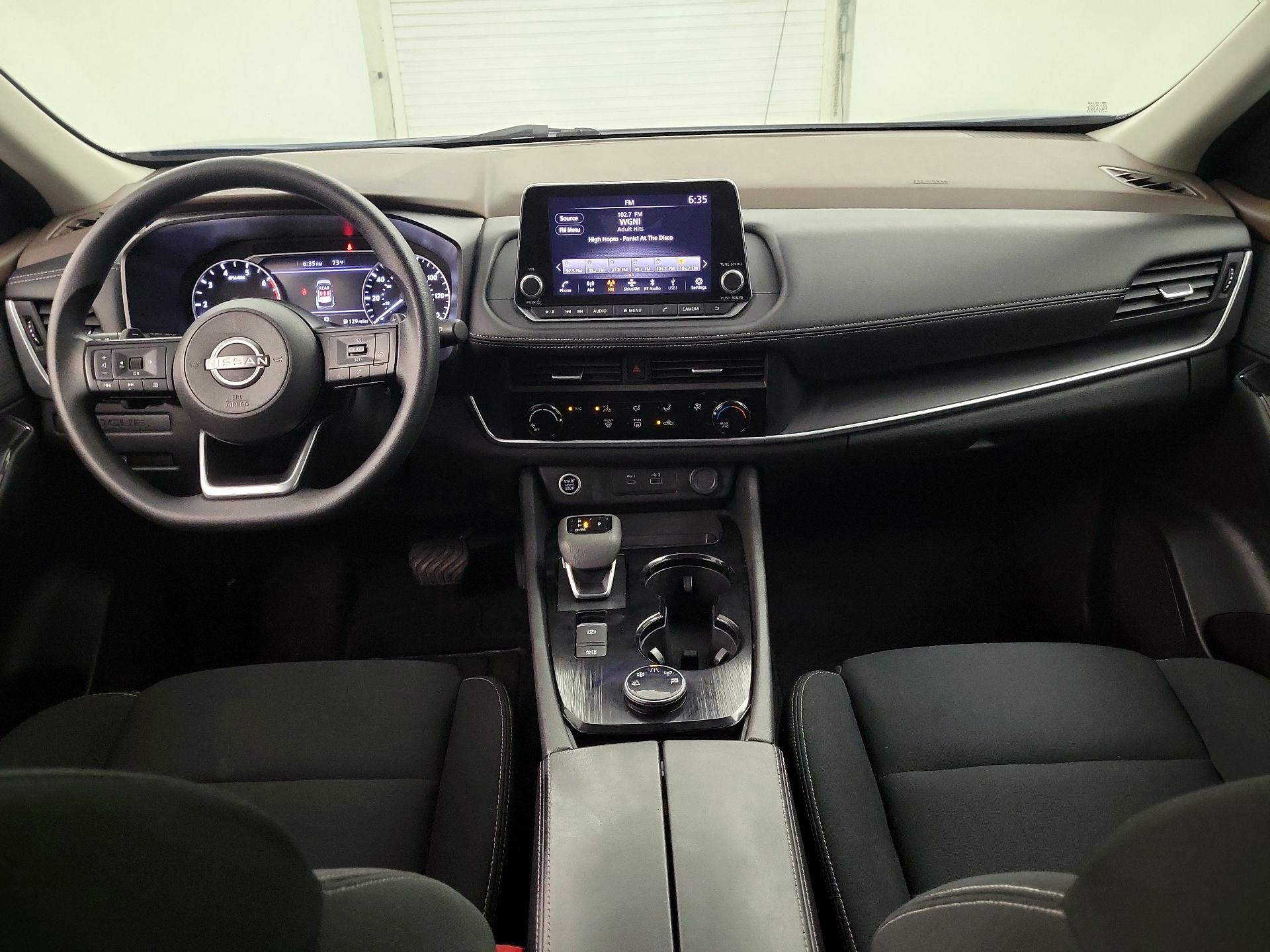 Thumbnail: 2023 Nissan Rogue - 9