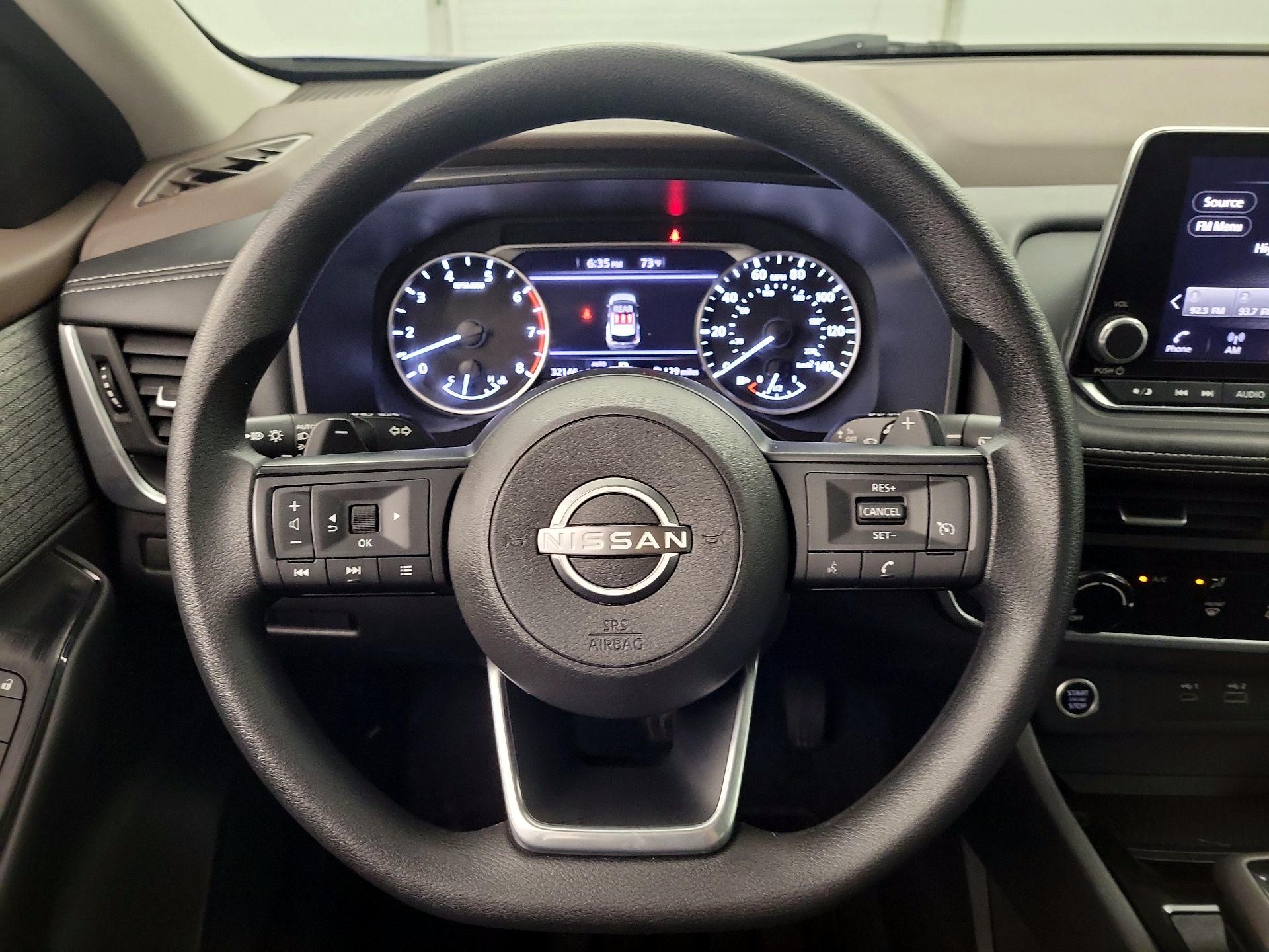 Thumbnail: 2023 Nissan Rogue - 10