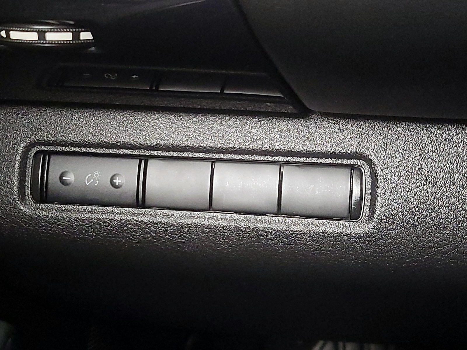 2024 Nissan Pathfinder S - Photo 14