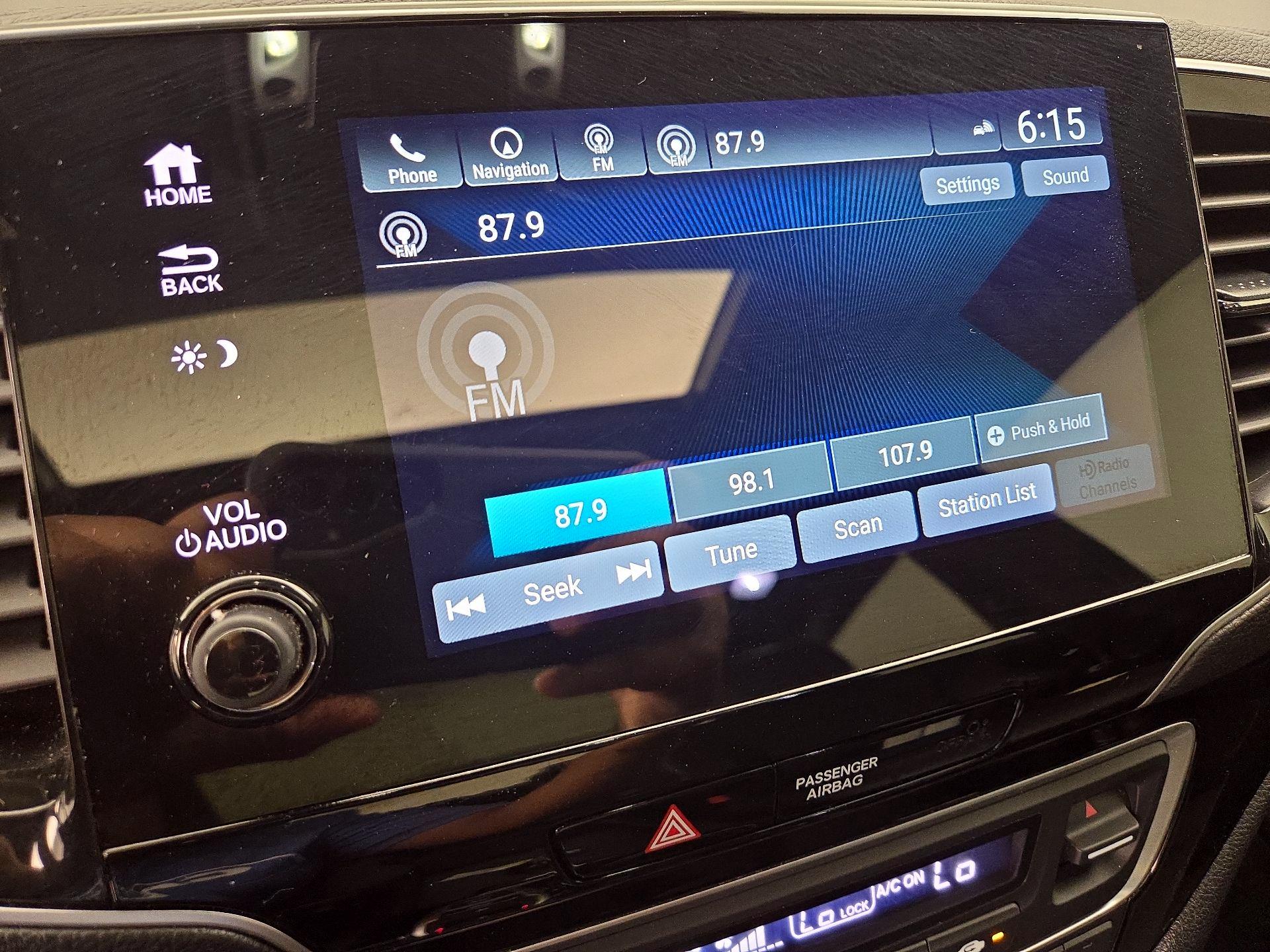 Thumbnail: 2020 Honda Pilot - 16