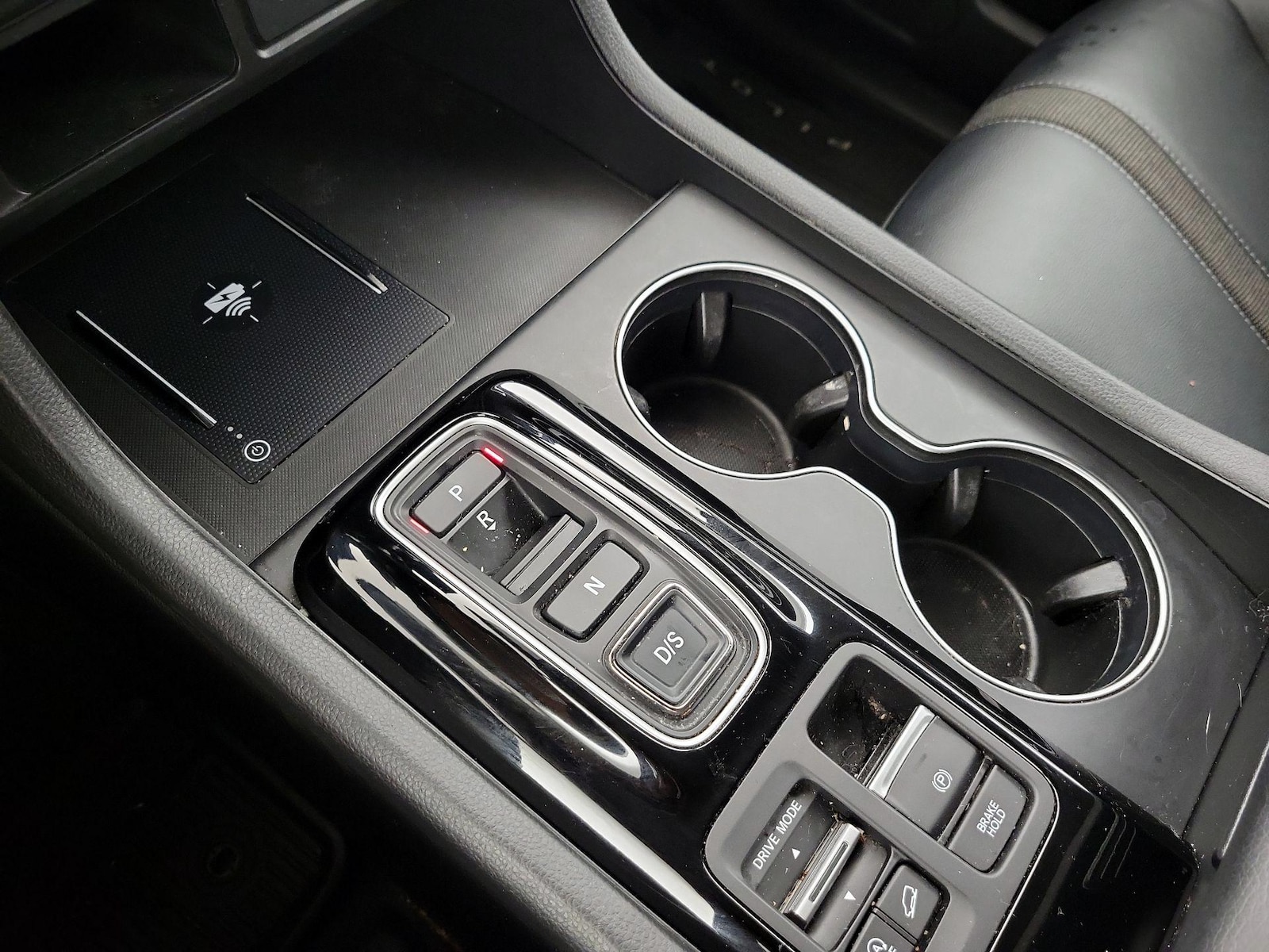 2025 Honda Pilot EX-L - Photo 18