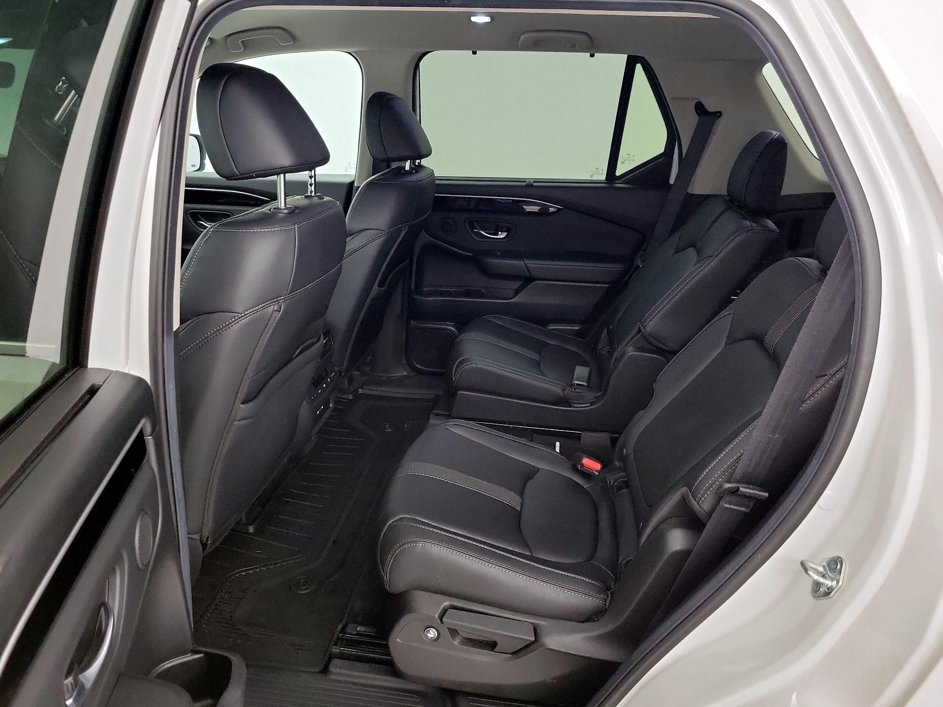 Thumbnail: 2025 Honda Pilot - 19
