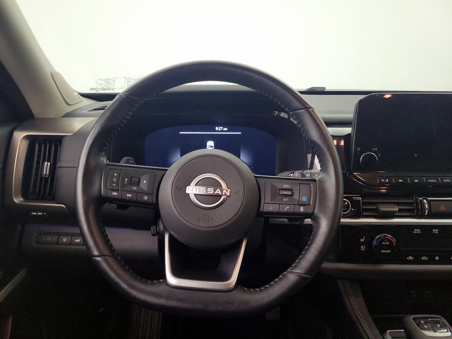 Thumbnail: 2022 Nissan Pathfinder - 10