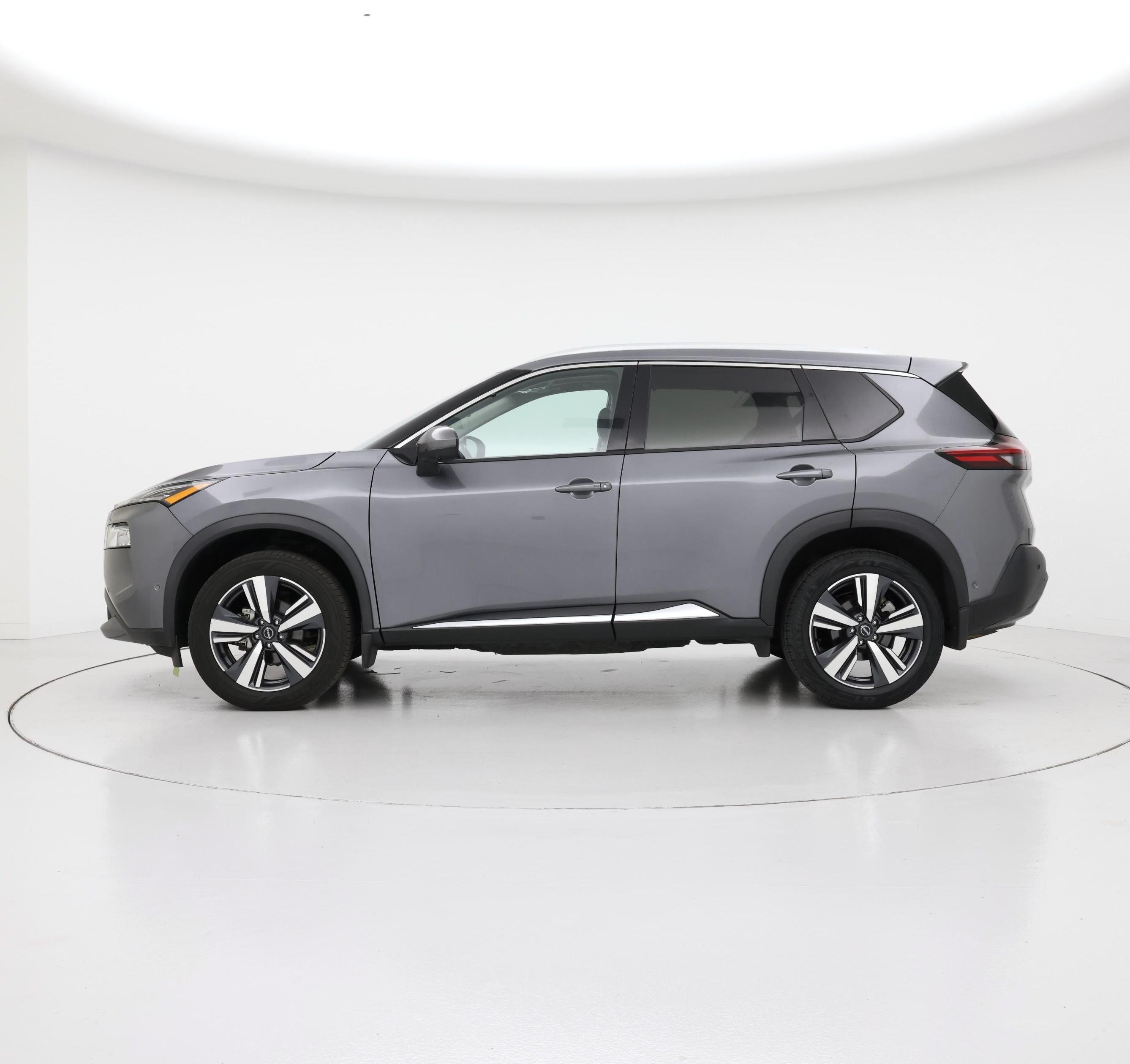 Thumbnail: 2023 Nissan Rogue - 3