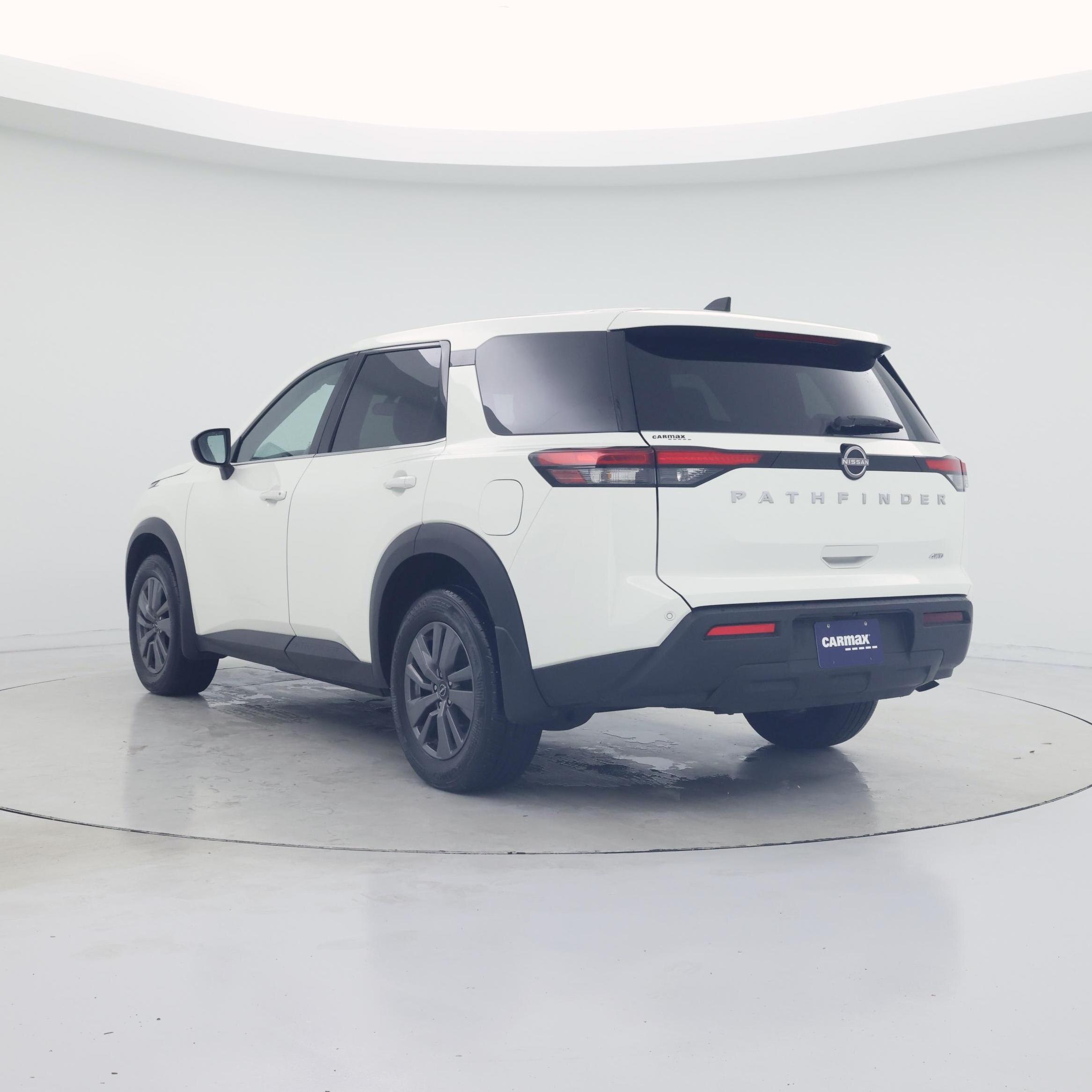 Thumbnail: 2024 Nissan Pathfinder - 2