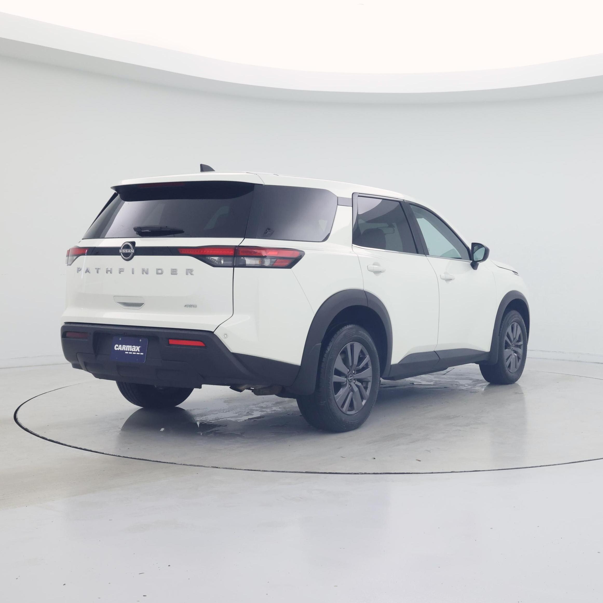 Thumbnail: 2024 Nissan Pathfinder - 8