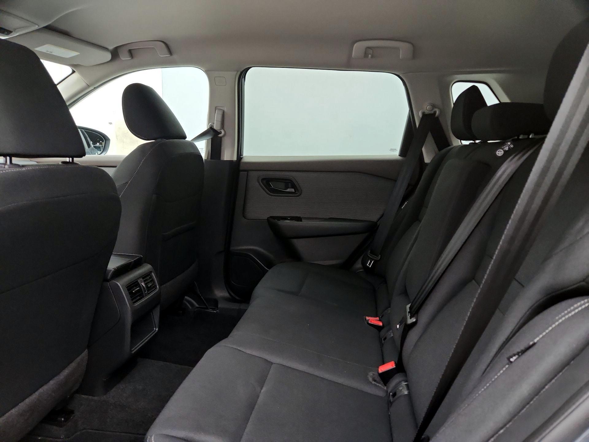 Thumbnail: 2023 Nissan Rogue - 19