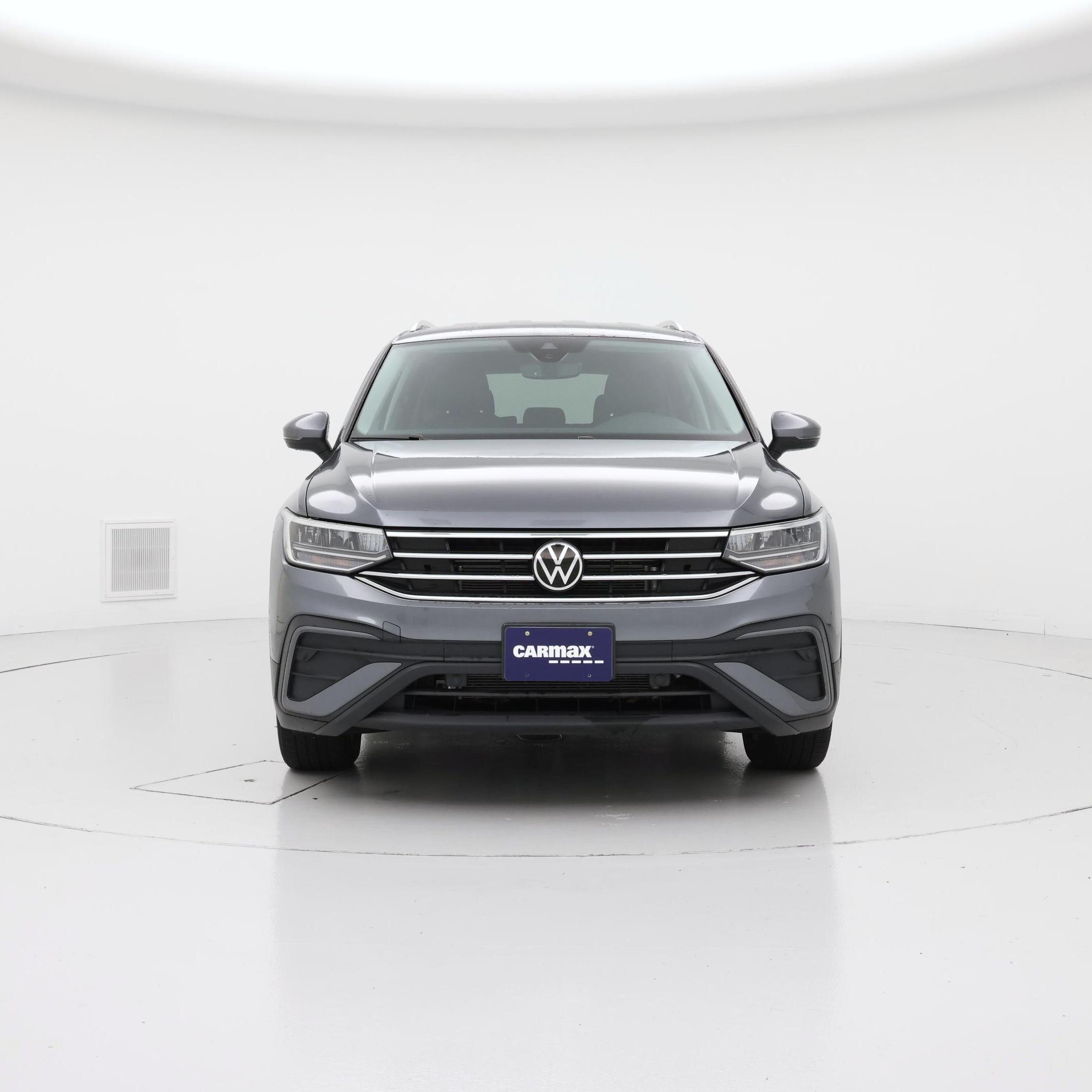 Thumbnail: 2023 Volkswagen Tiguan - 5