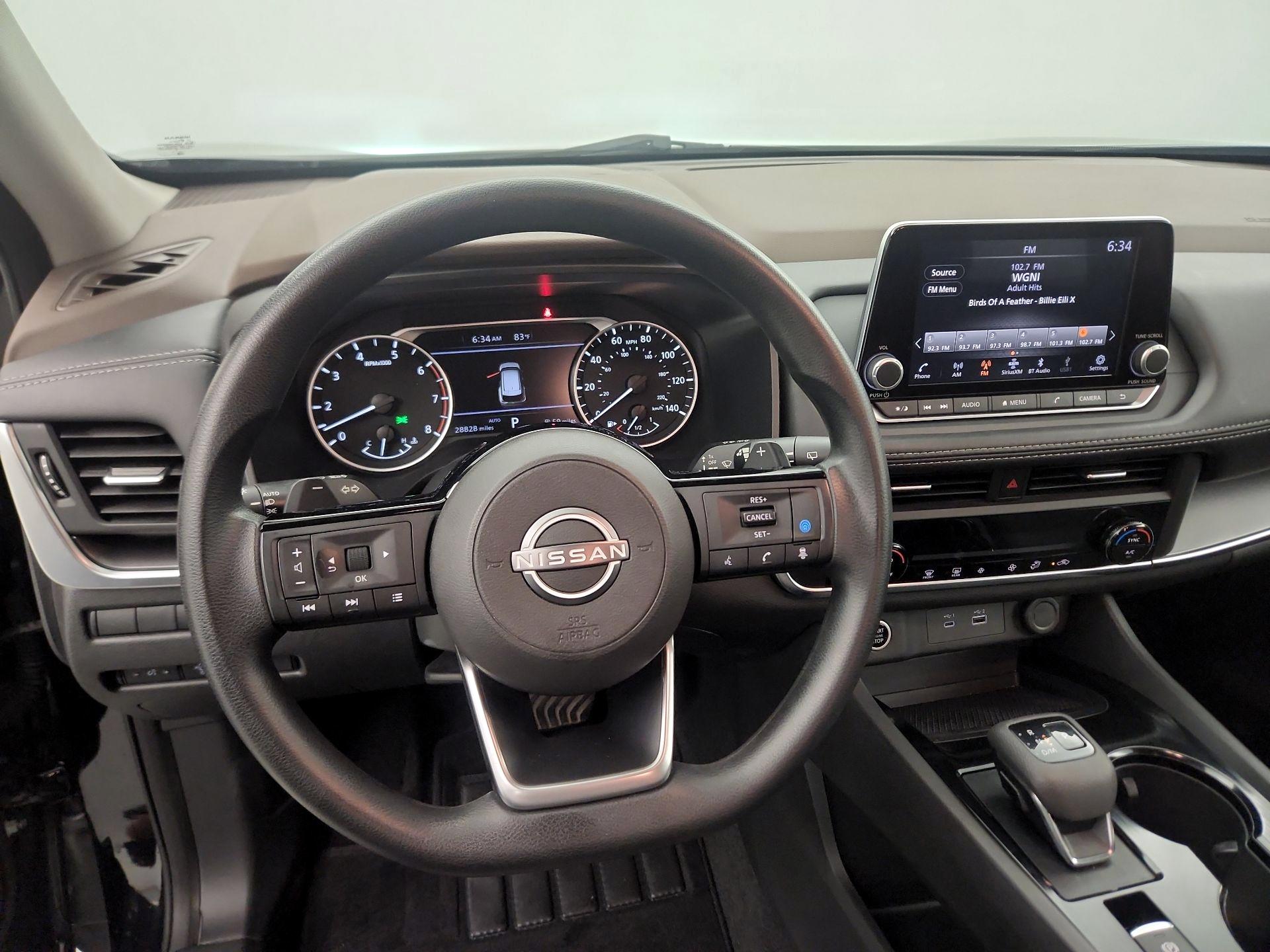 Thumbnail: 2023 Nissan Rogue - 10