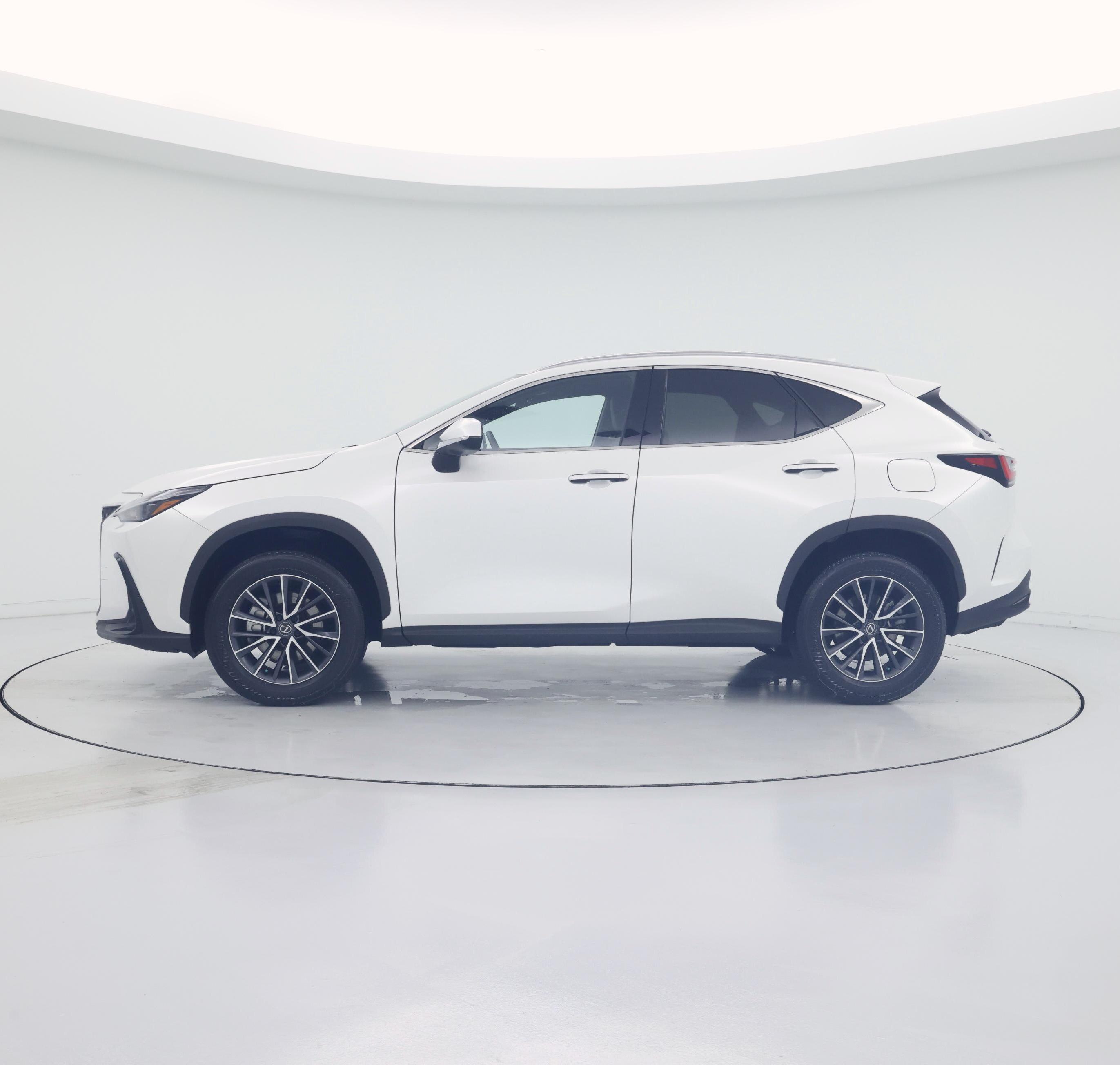Thumbnail: 2024 Lexus NX - 3