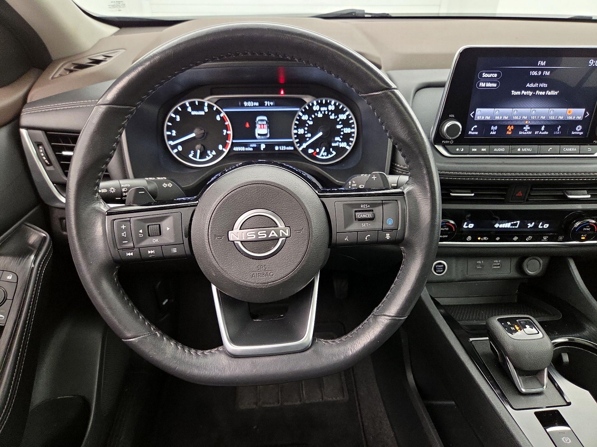Thumbnail: 2023 Nissan Rogue - 10