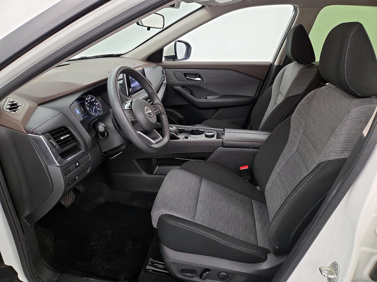 Power Seat(s) & Side Airbags