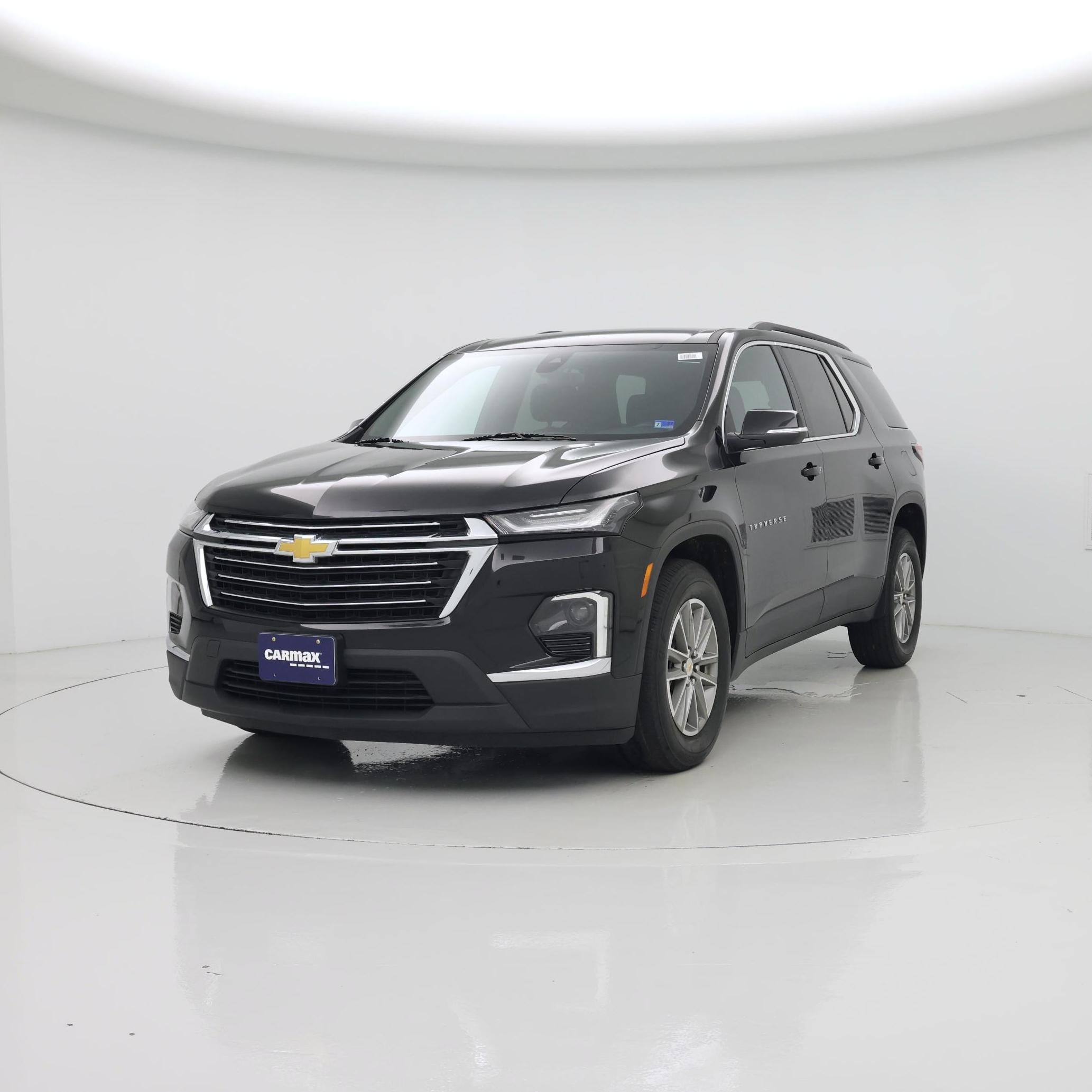 Thumbnail: 2023 Chevrolet Traverse - 4