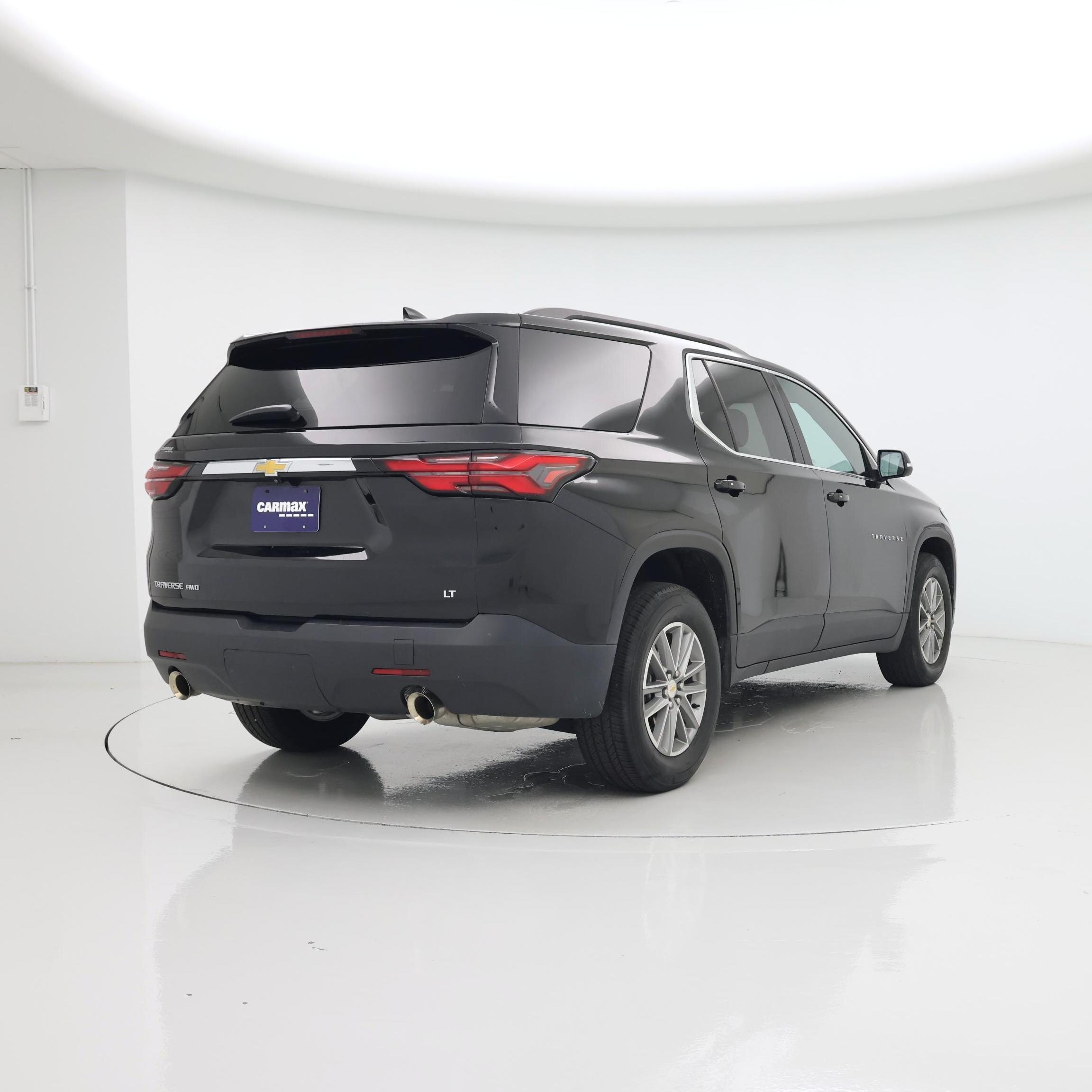 Thumbnail: 2023 Chevrolet Traverse - 8