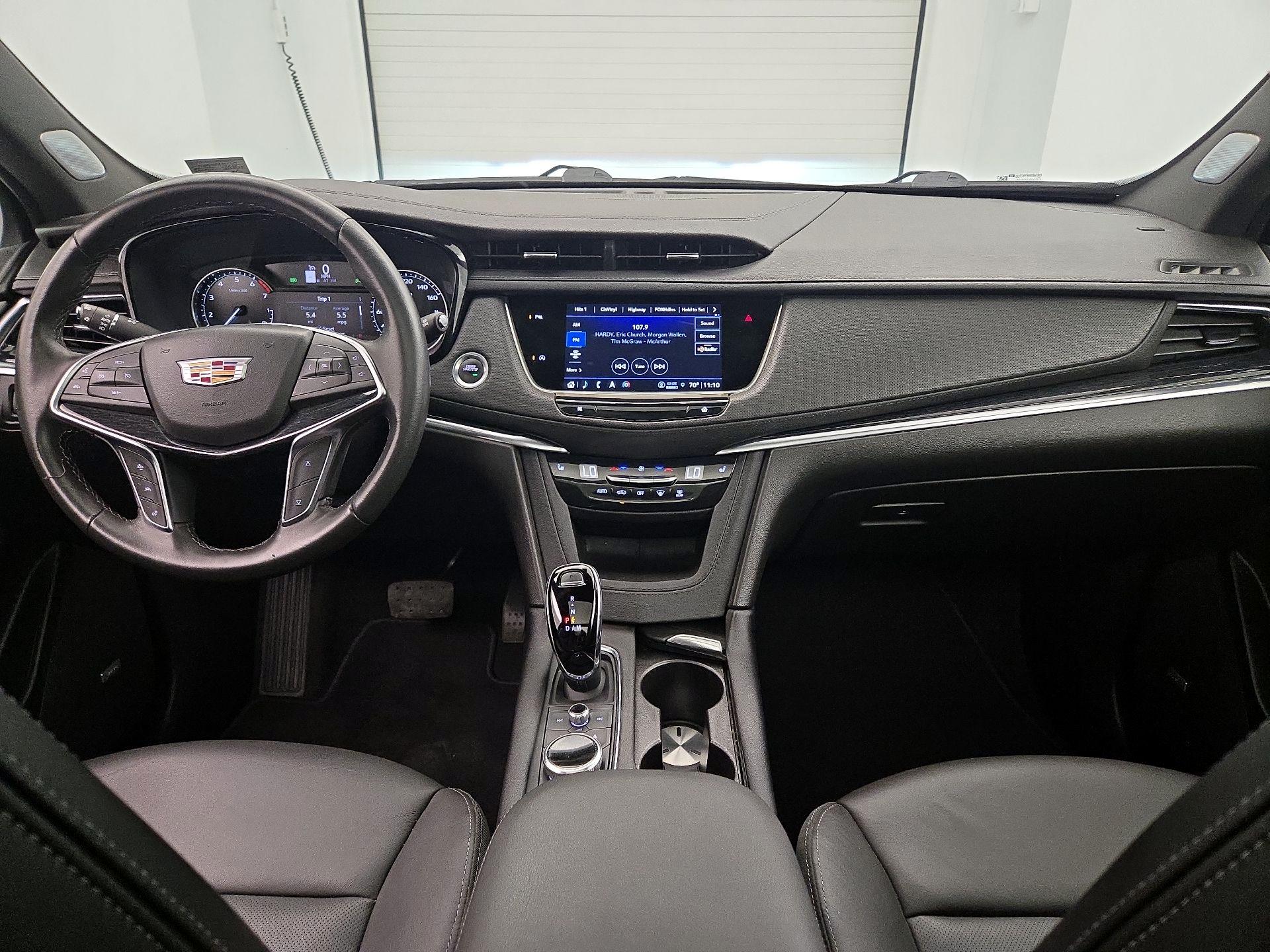 Thumbnail: 2024 Cadillac XT5 - 9