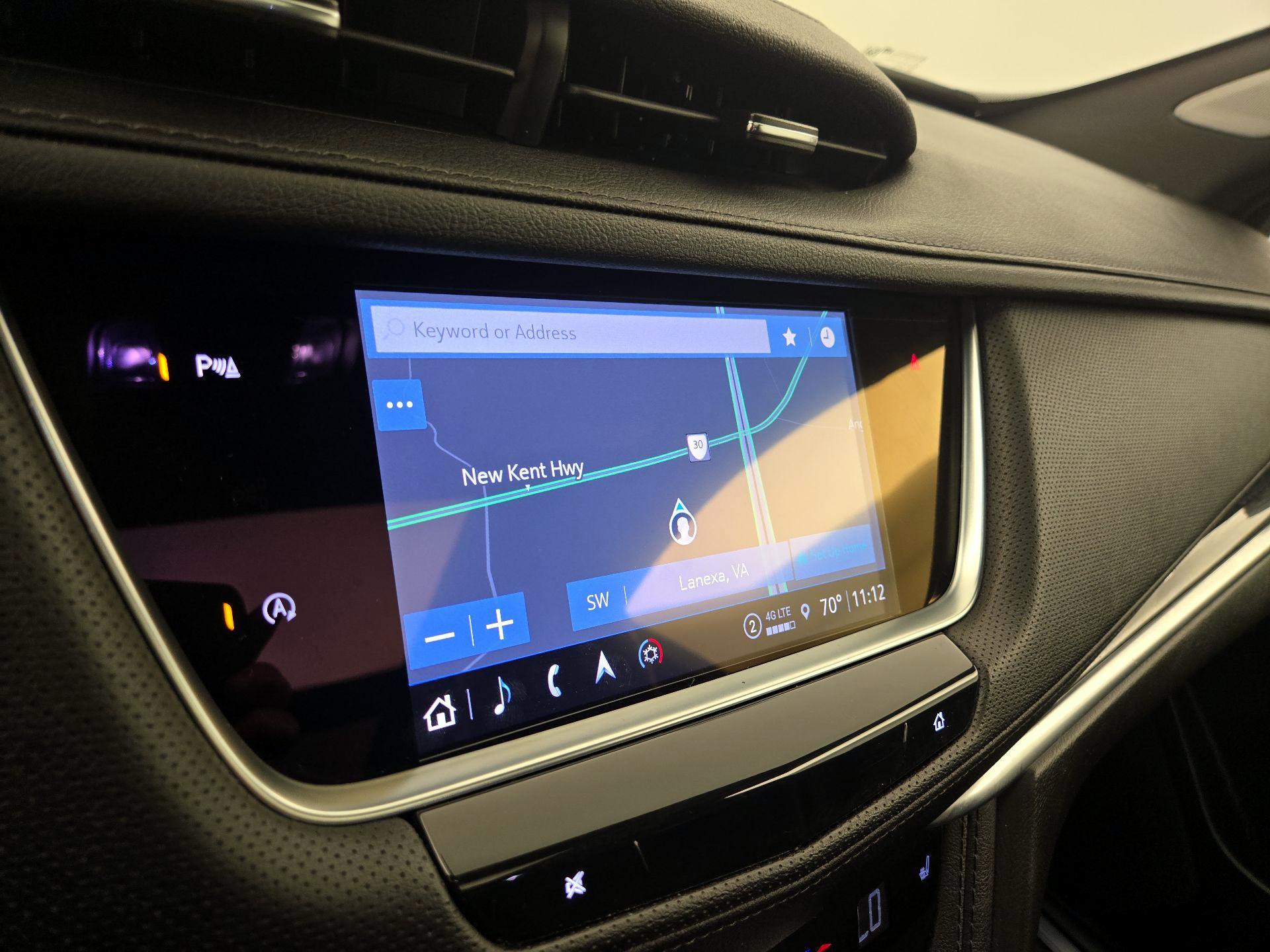 Thumbnail: 2024 Cadillac XT5 - 14