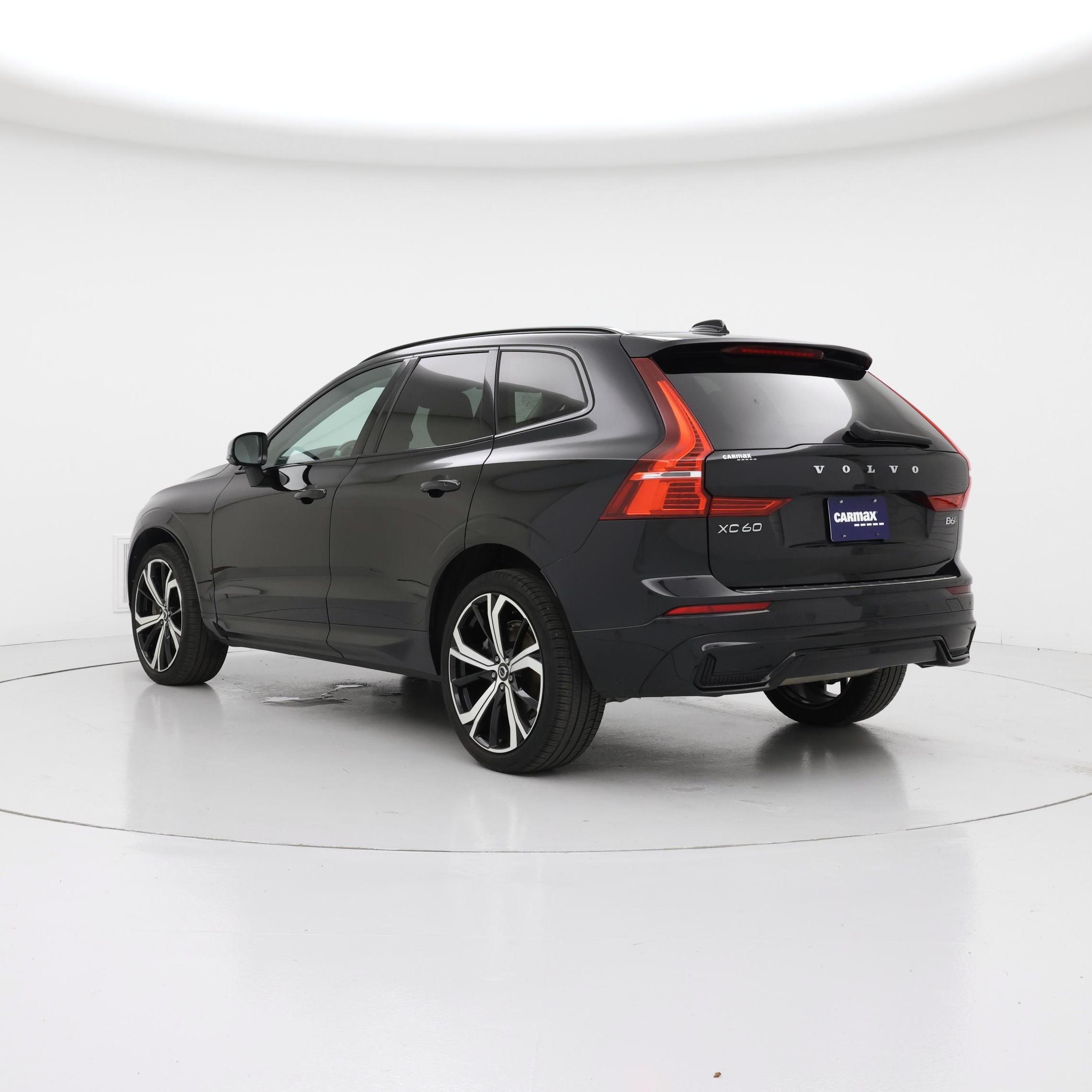 Thumbnail: 2023 Volvo XC60 - 2